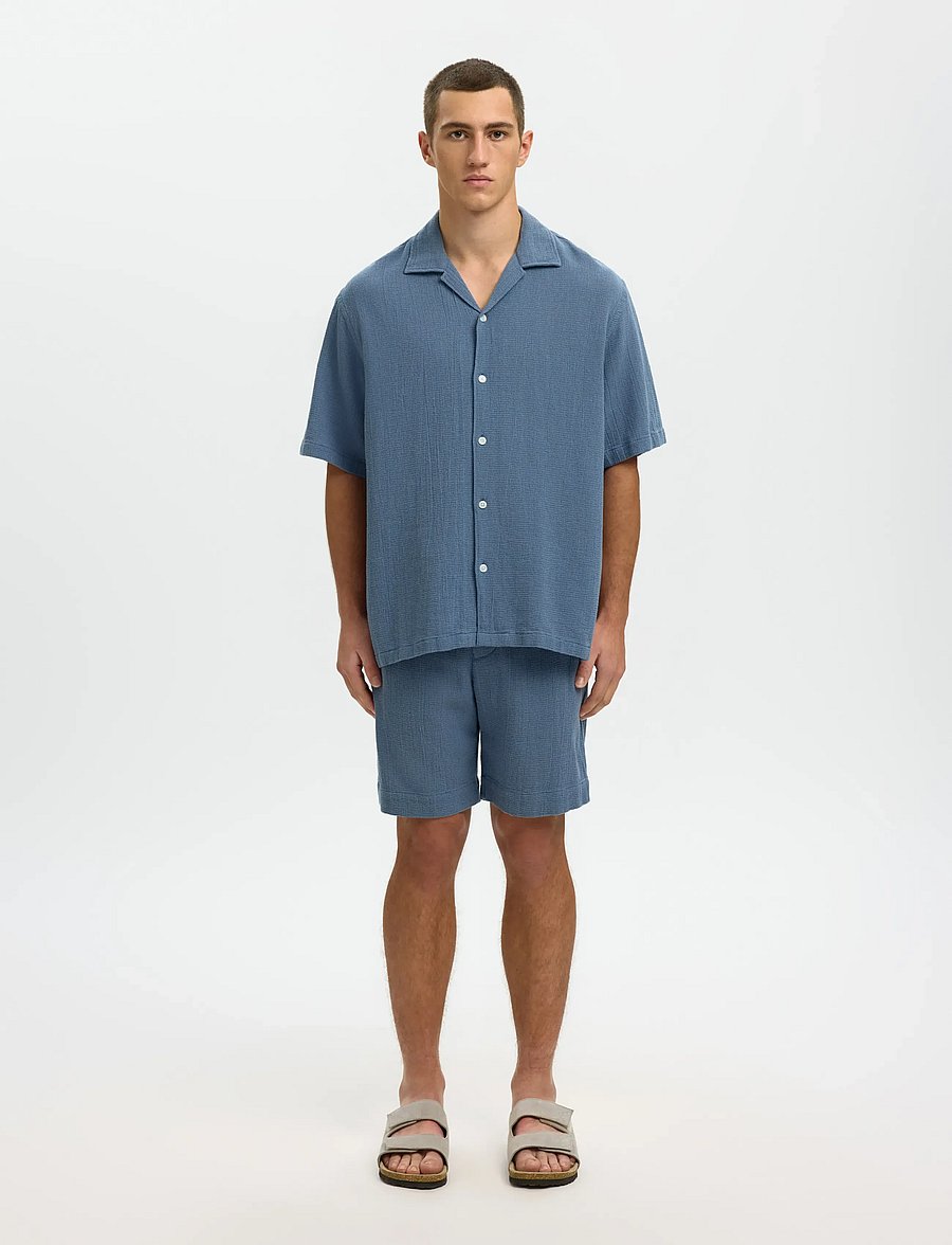 Selected - SLHRLXCAL SS SHIRT RESORT - lühikeste varrukatega särgid - blue mirage - 3