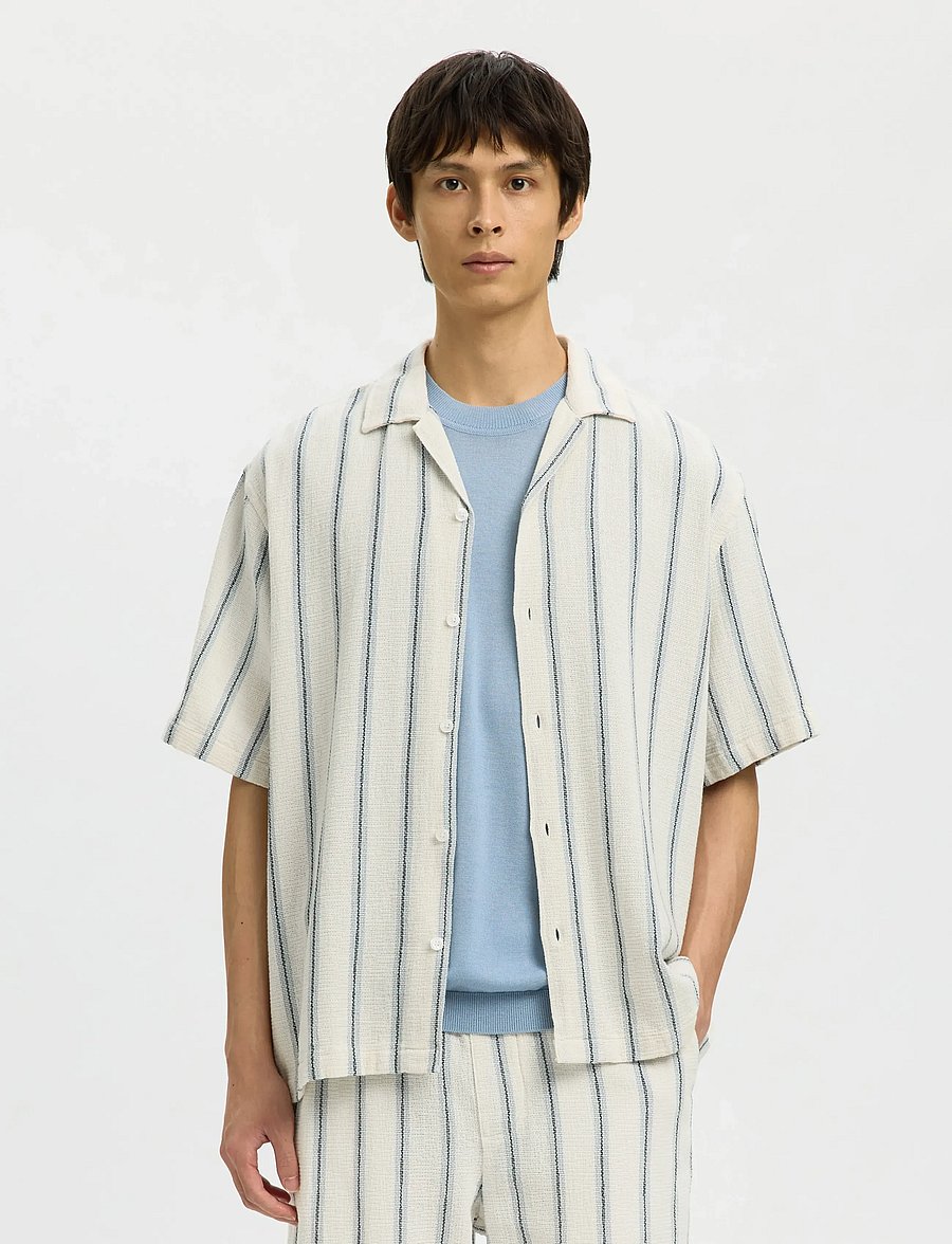 Selected - SLHRLXCAL SS SHIRT RESORT - kurzarmhemden - egret - 0
