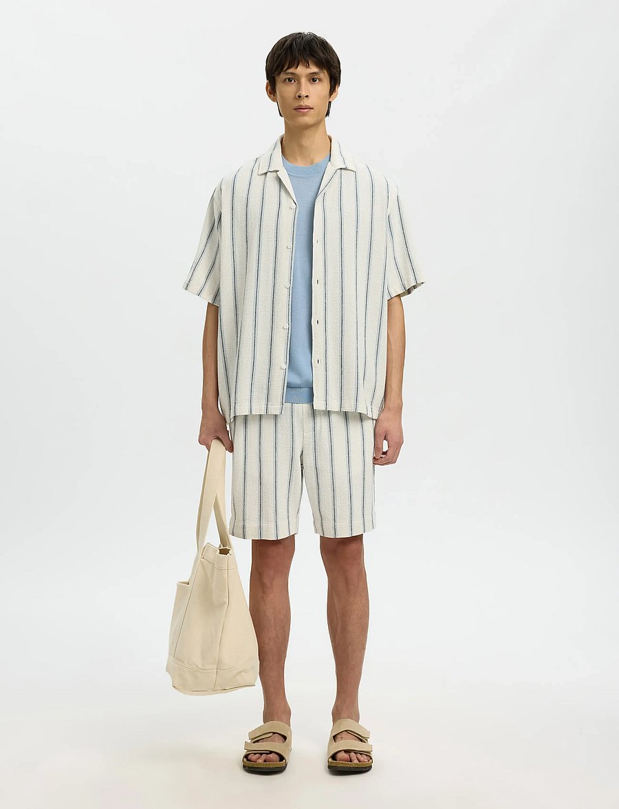 Selected - SLHRLXCAL SS SHIRT RESORT - kurzarmhemden - egret - 3
