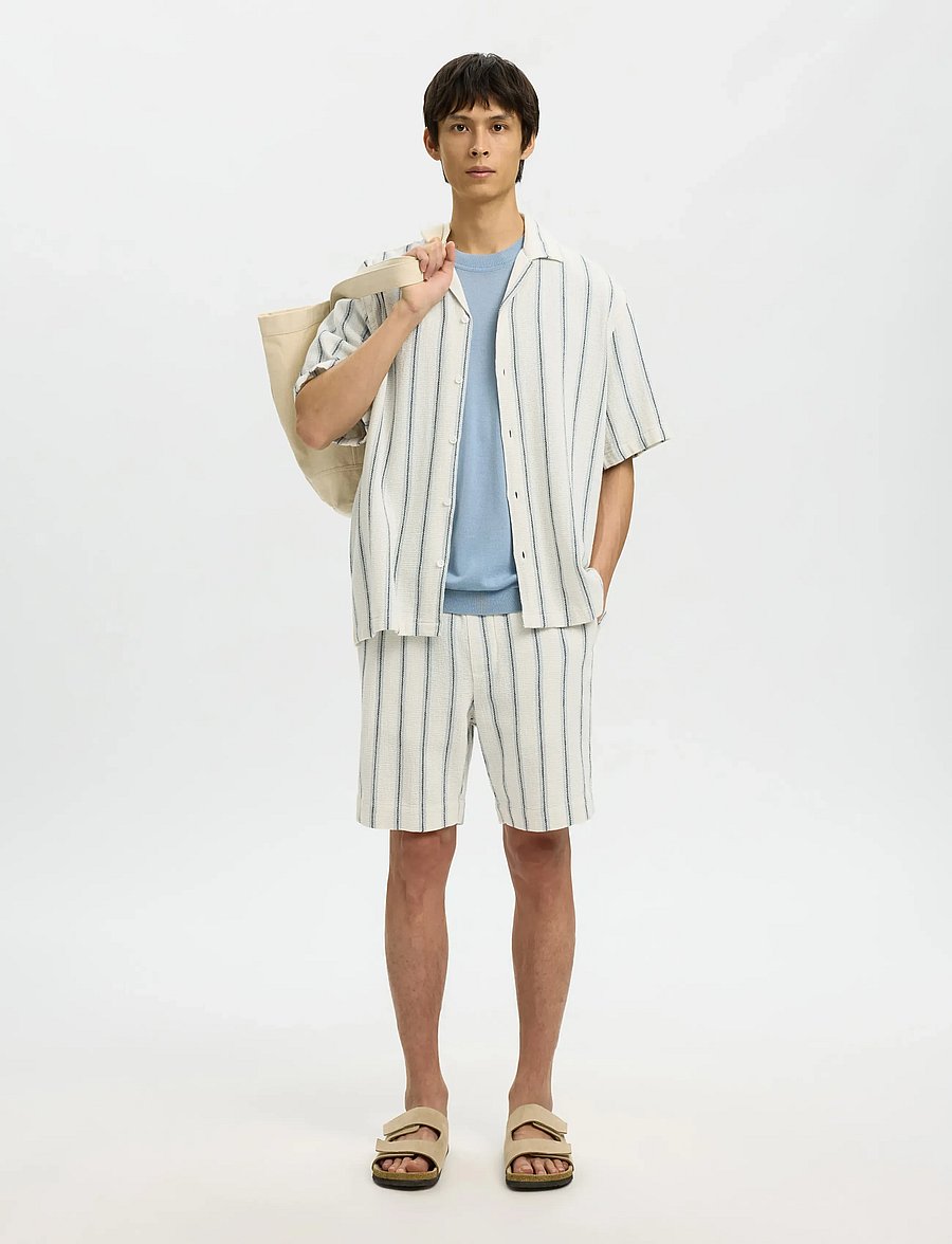 Selected - SLHRLXCAL SS SHIRT RESORT - kurzarmhemden - egret - 5