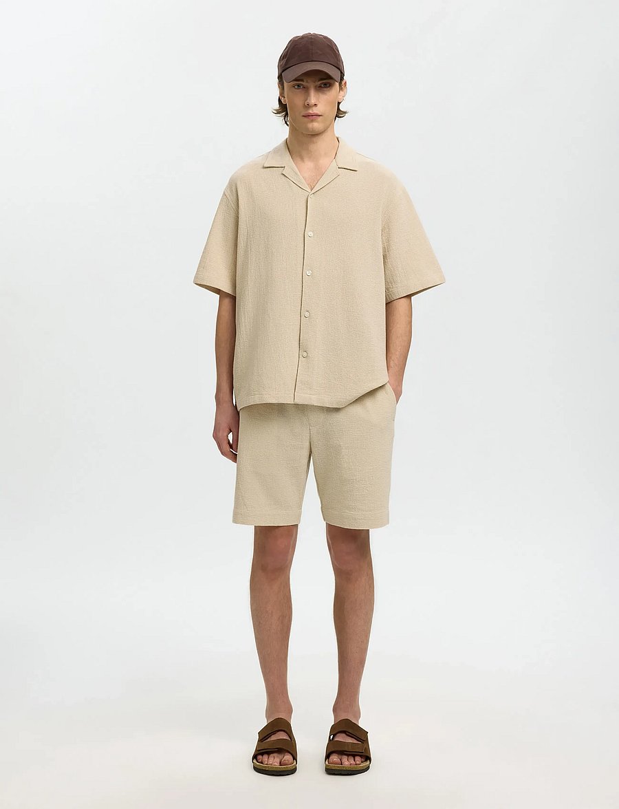 Selected - SLHRLXCAL SS SHIRT RESORT - kortærmede skjorter - oatmeal - 3