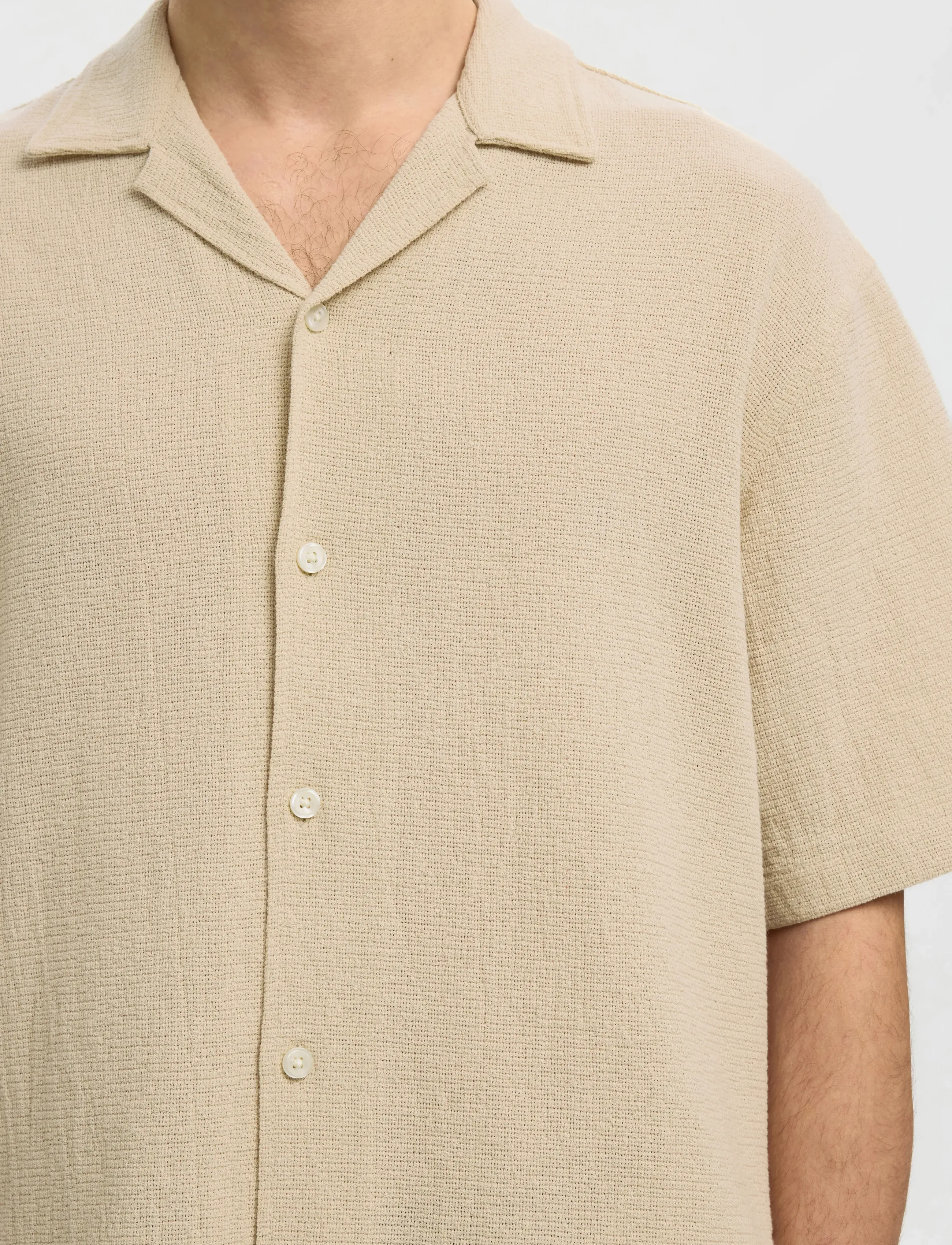 Selected - SLHRLXCAL SS SHIRT RESORT - kurzarmhemden - oatmeal - 4