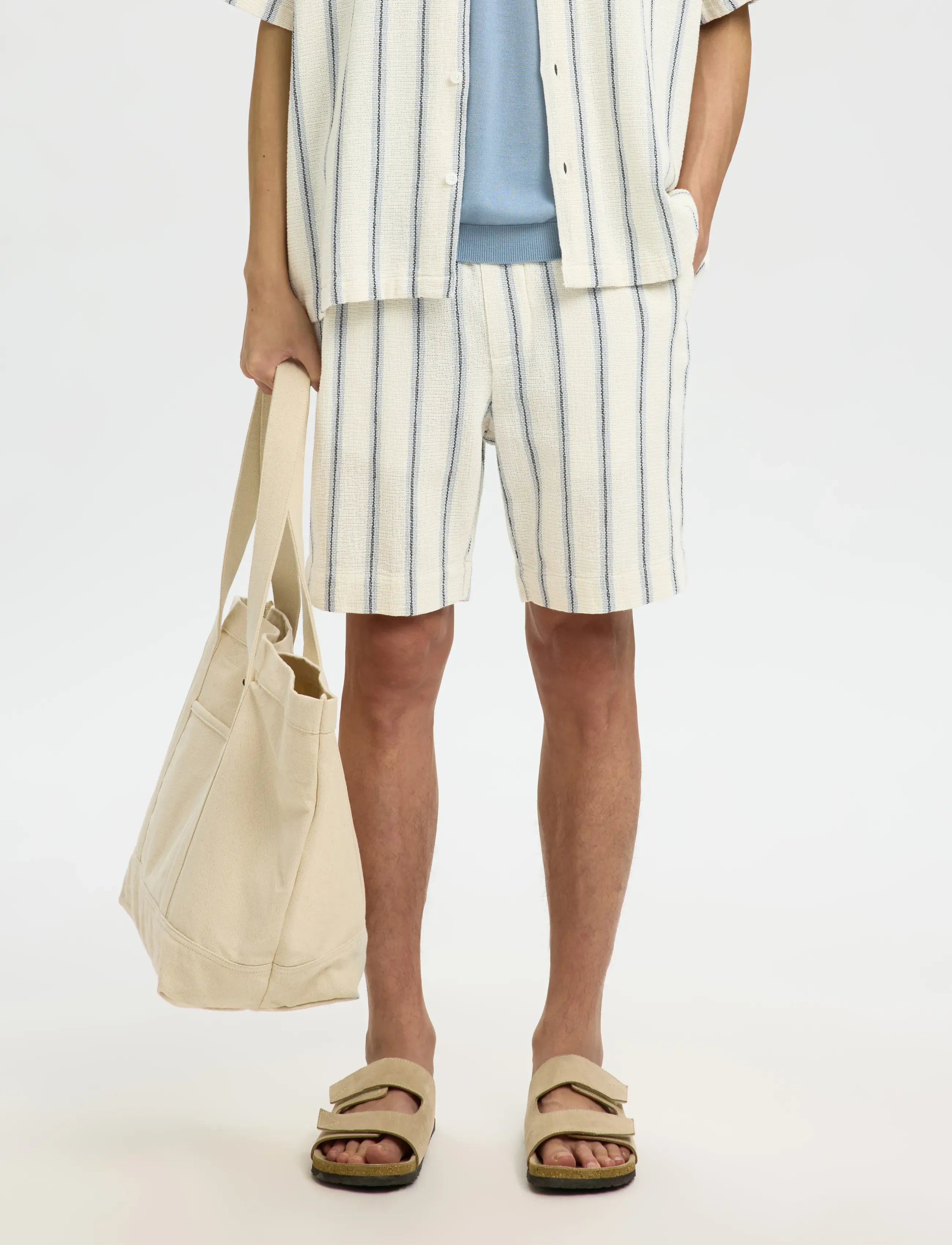 Selected SLHREGCAL SHORTS - Iedvesma - EGRET / cream