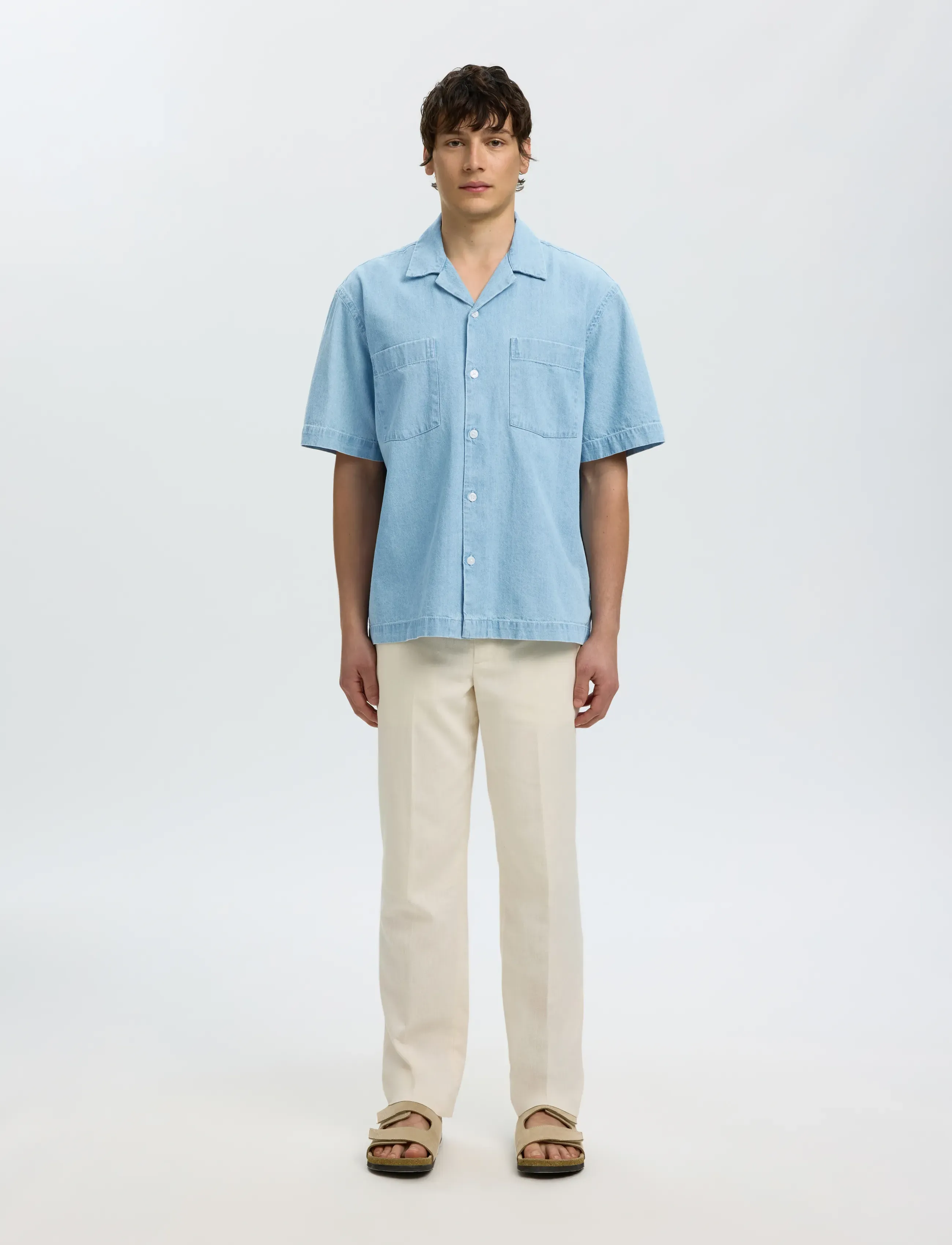 Selected - SLHRLXCARLO DENIM SS SHIRT RESORT - chemises en jean - light blue denim - 3