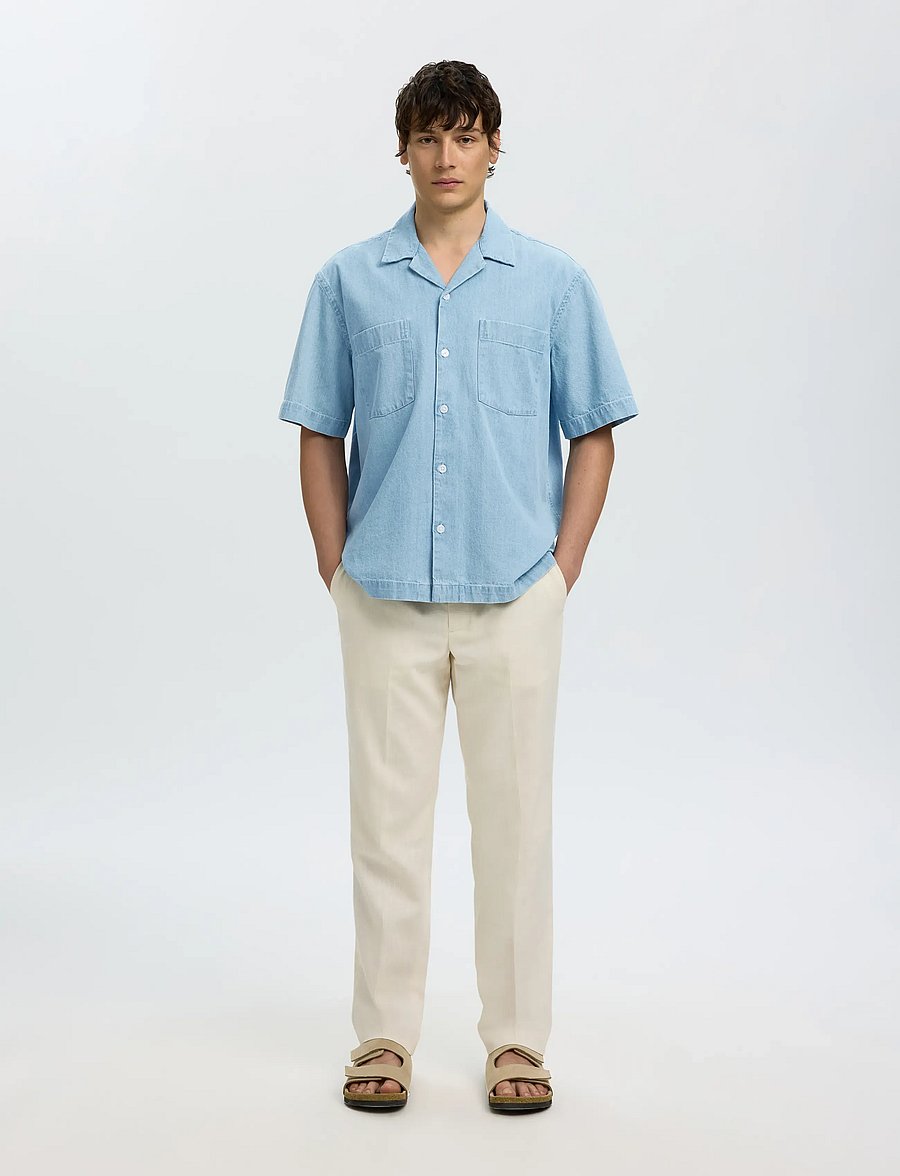 Selected - SLHRLXCARLO DENIM SS SHIRT RESORT - denim shirts - light blue denim - 5