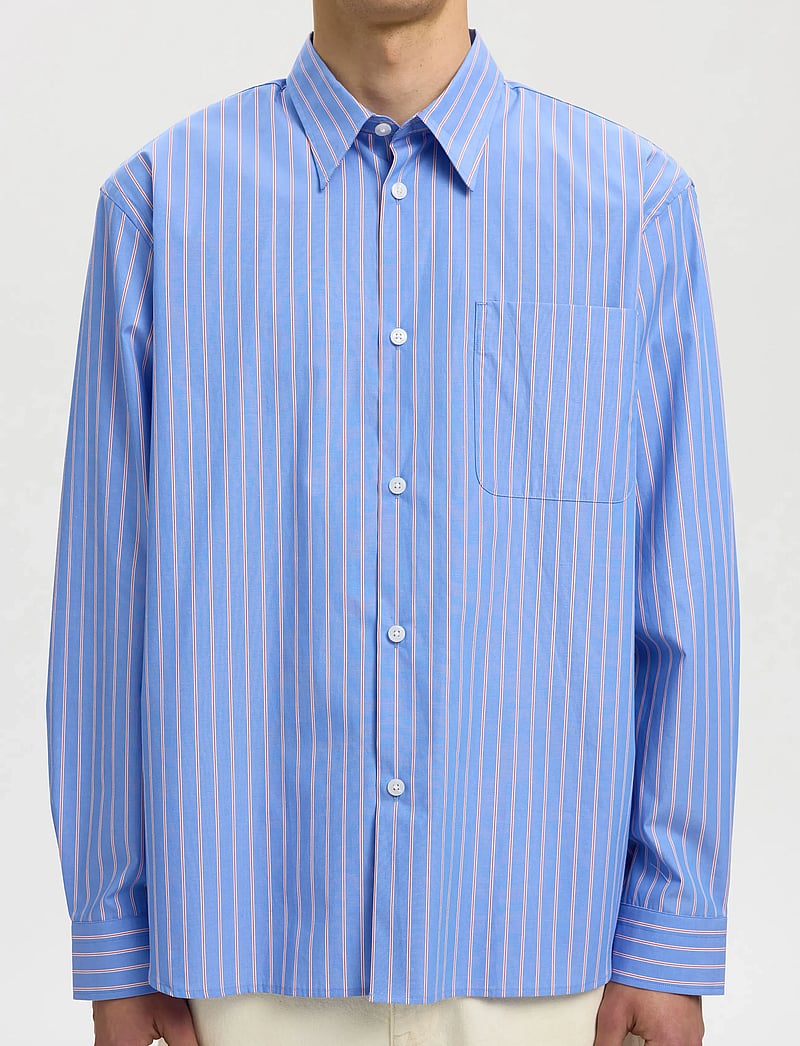 Selected - SLHRLXHOLGER STRIPE LS SHIRT - stribede skjorter - light blue - 3