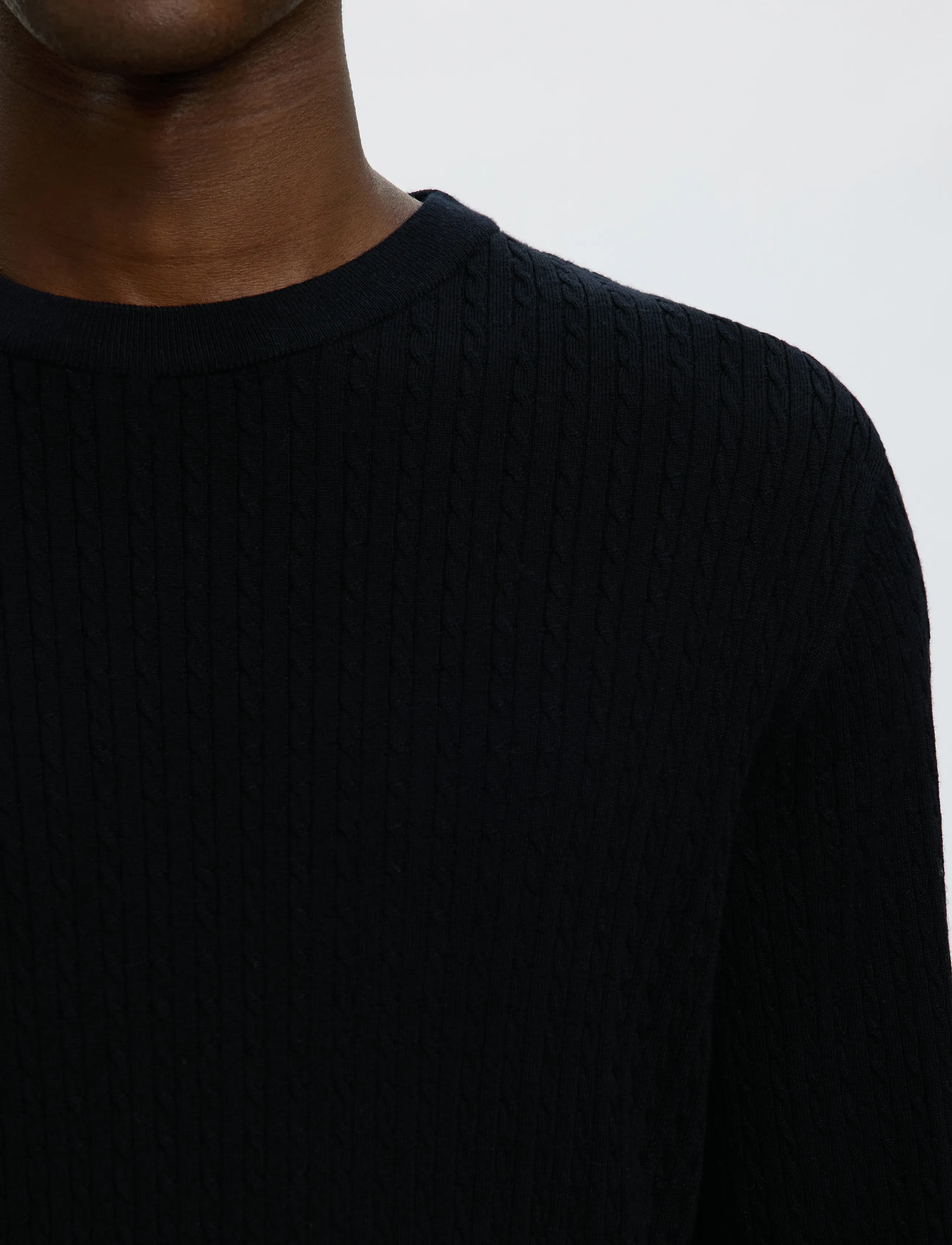 Selected - SLMTRAY LS KNIT MERINO CABLE CREW NOOS - rund hals - black - 4