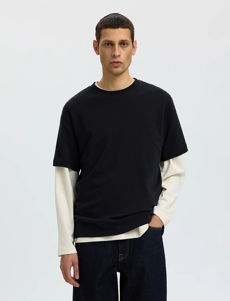 Selected - SLMTAJ MID WGT PEACH SS O-NECK TEE NOOS - kurzärmelige t-shirts - black - 0