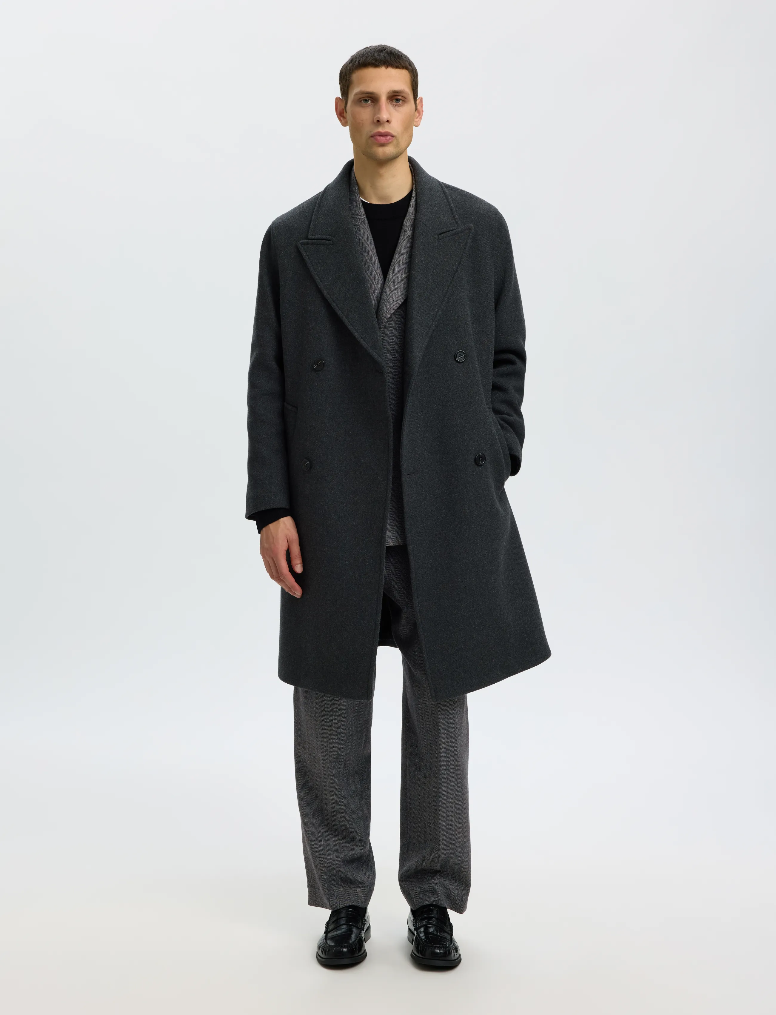 Selected - SLMRELAXED-BROOKS WOOL BLEND DB BLZ - dubbelknäppta kavajer - dark grey - 5