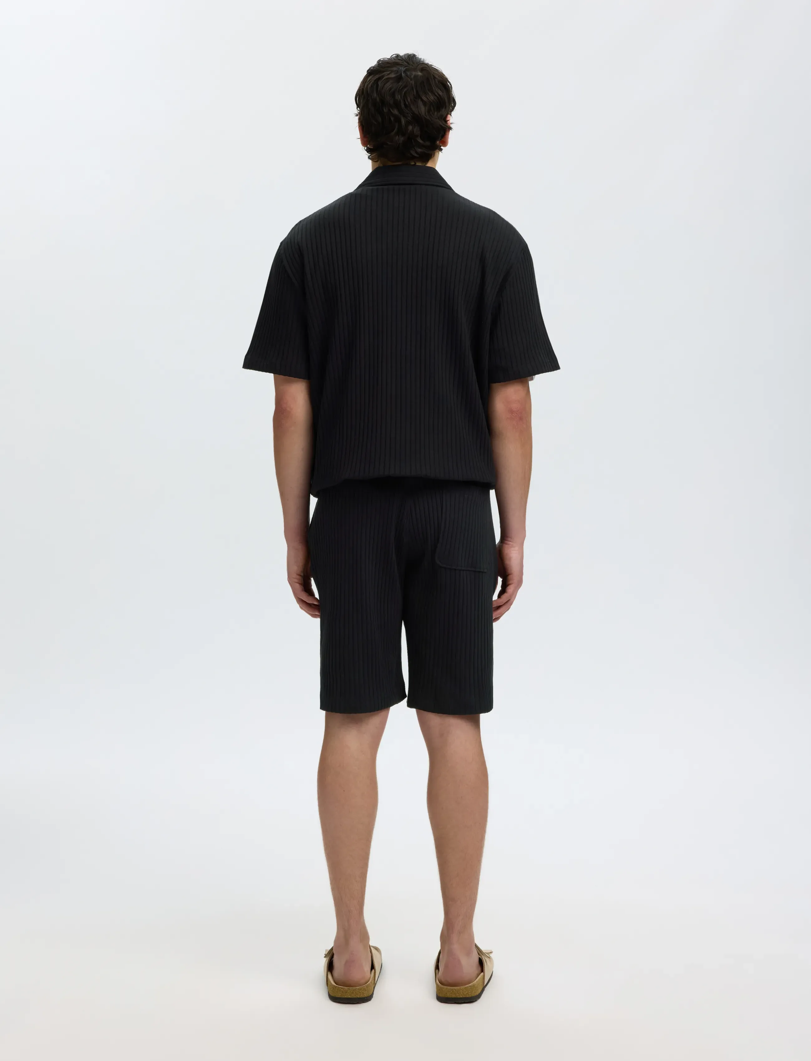 Selected - SLMRELAXSIMON RIBBED SHORTS - sweat shorts - black - 2