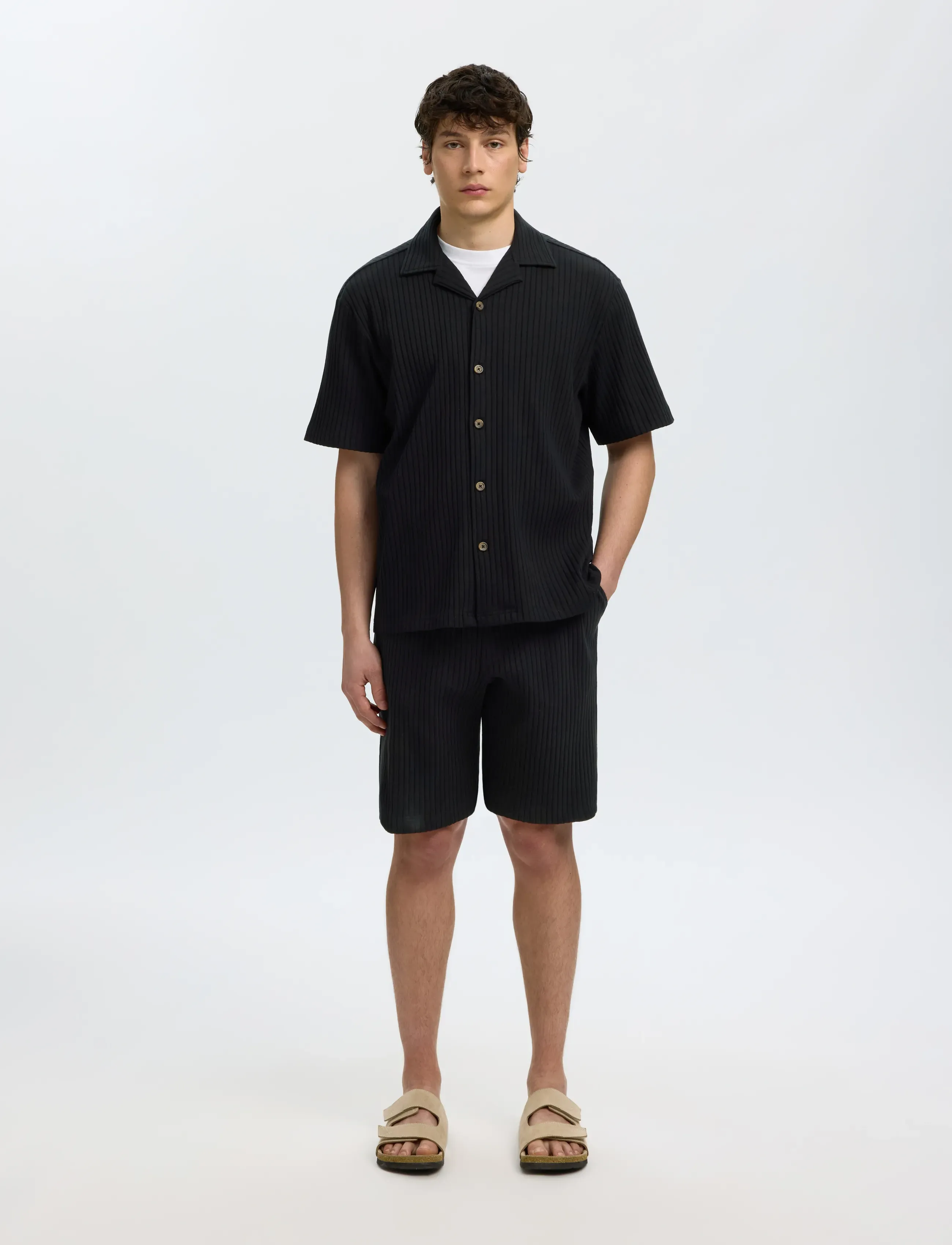 Selected - SLMRELAXSIMON RIBBED SHORTS - sweat shorts - black - 3