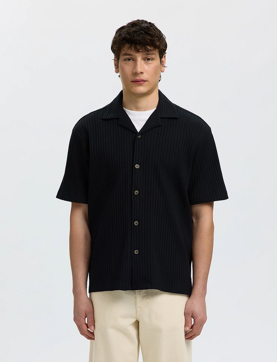 Selected - SLMRELAXSIMON RIBBED SS OVERSHIRT - Überhemden - black - 0