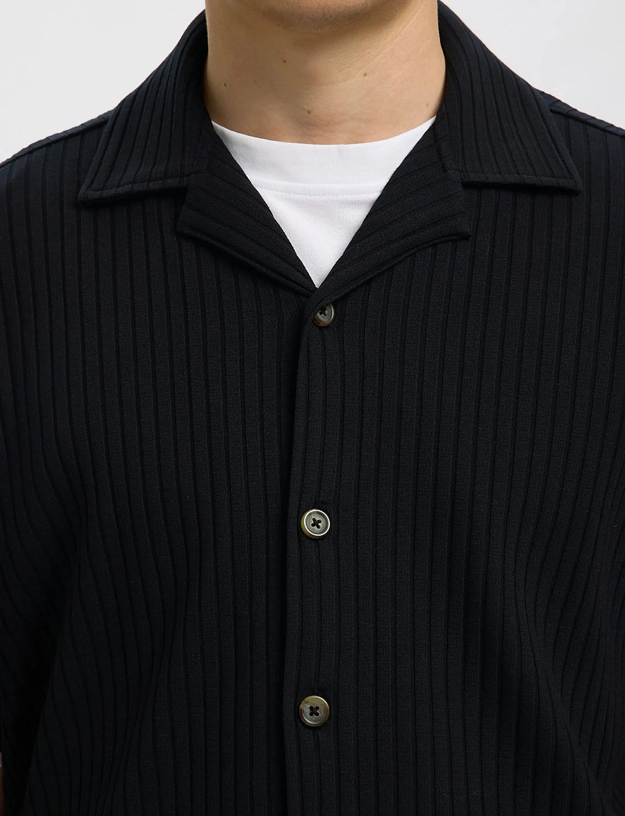 Selected - SLMRELAXSIMON RIBBED SS OVERSHIRT - Überhemden - black - 4