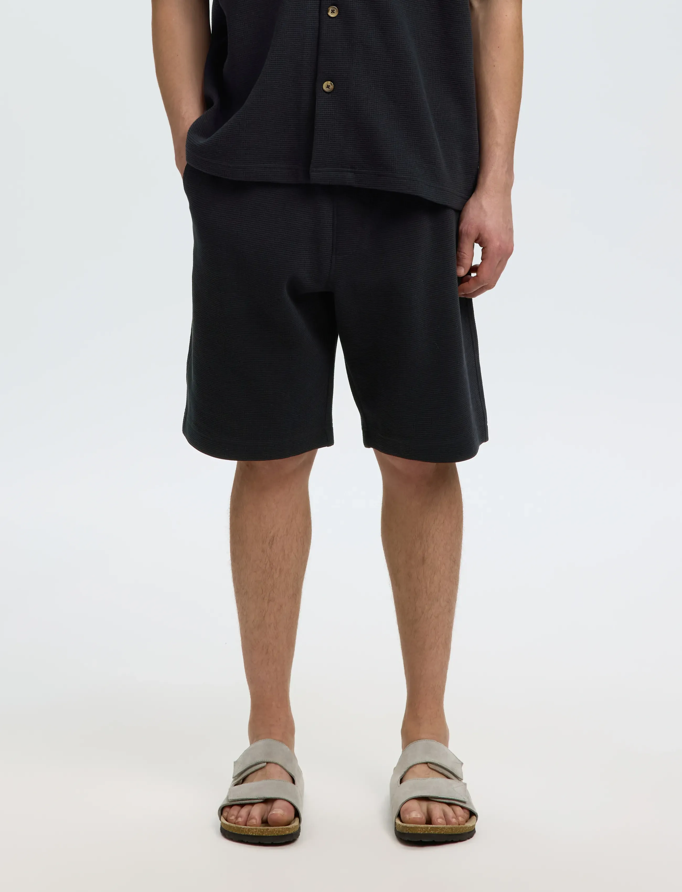 Selected SLMRELAXSONNY WAFFLE SHORTS - Inspiration - BLACK / black