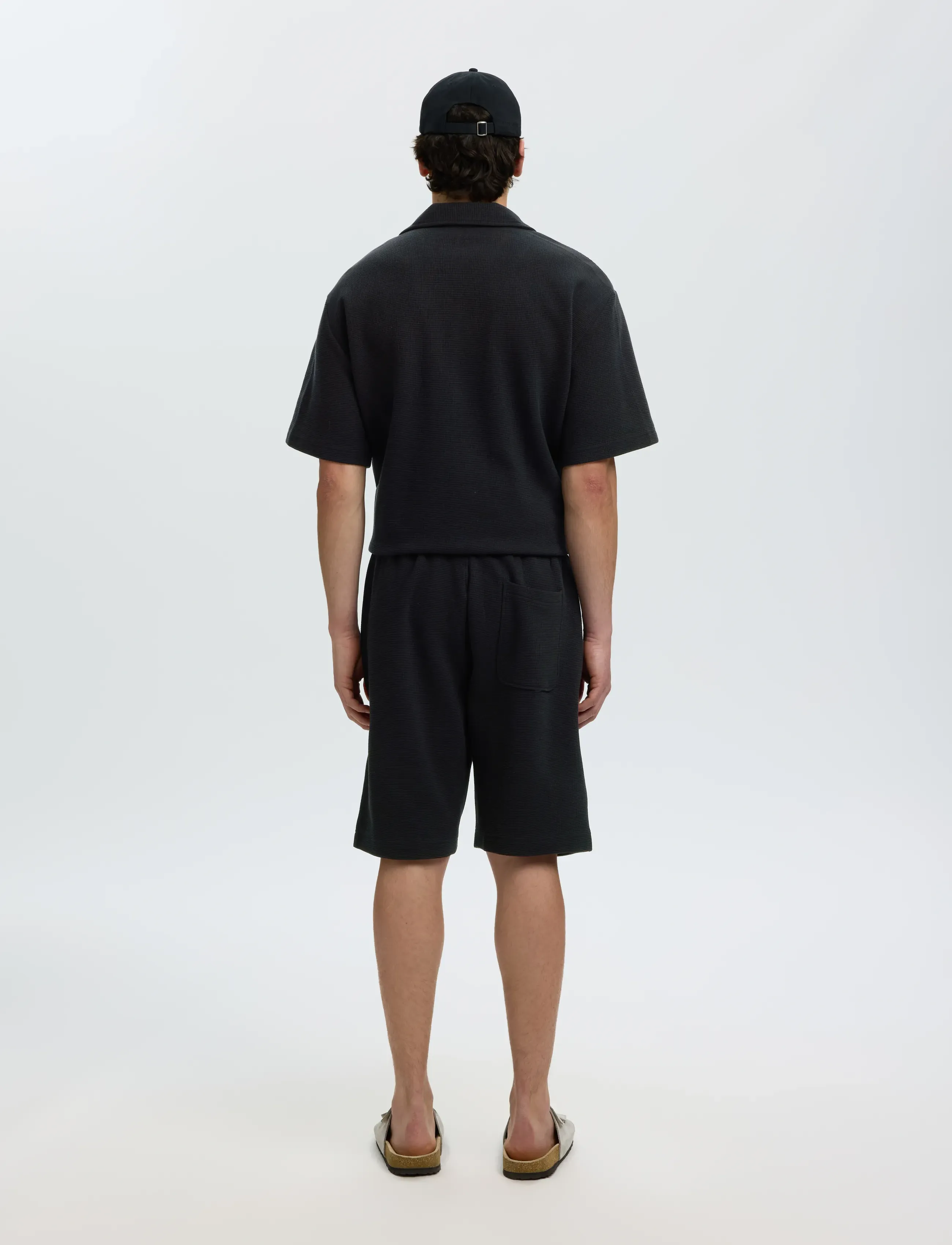 Selected - SLMRELAXSONNY WAFFLE SHORTS - sweatshorts - black - 2