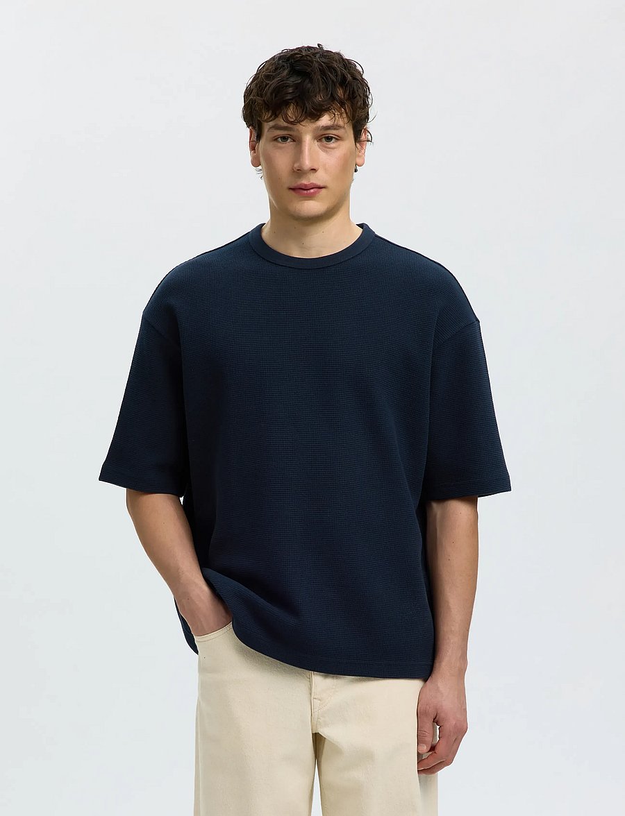 Selected - SLMRELAXSONNY WAFFLE SS O-NECK TEE - kortärmade t-shirts - sky captain - 0