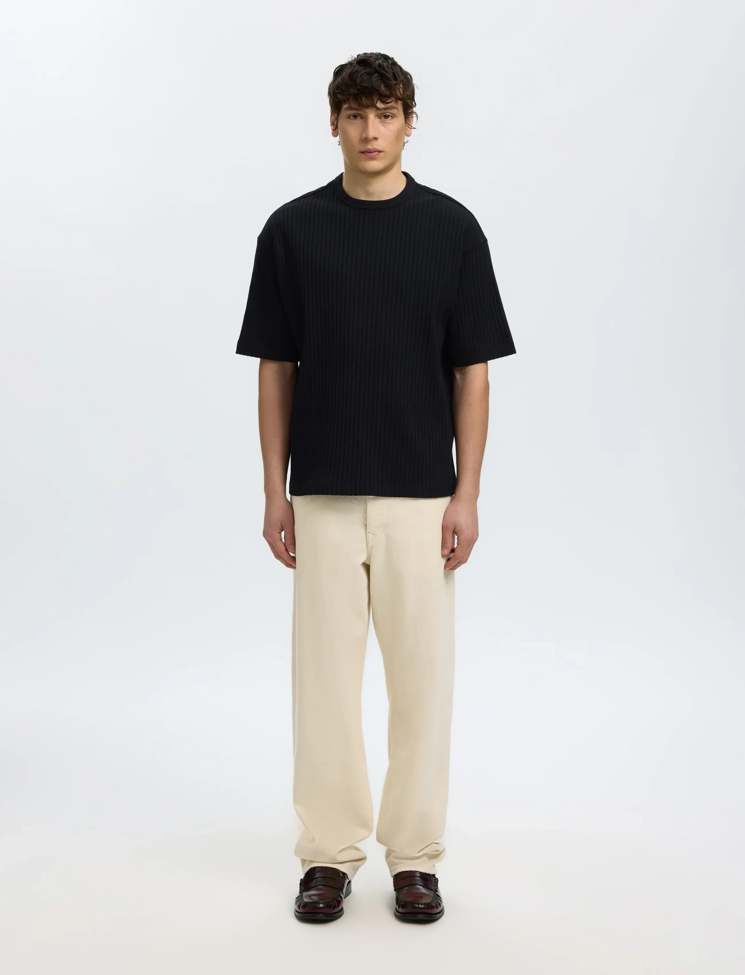 Selected - SLMRELAXSIMON RIBBED SS TEE - short-sleeved t-shirts - black - 3