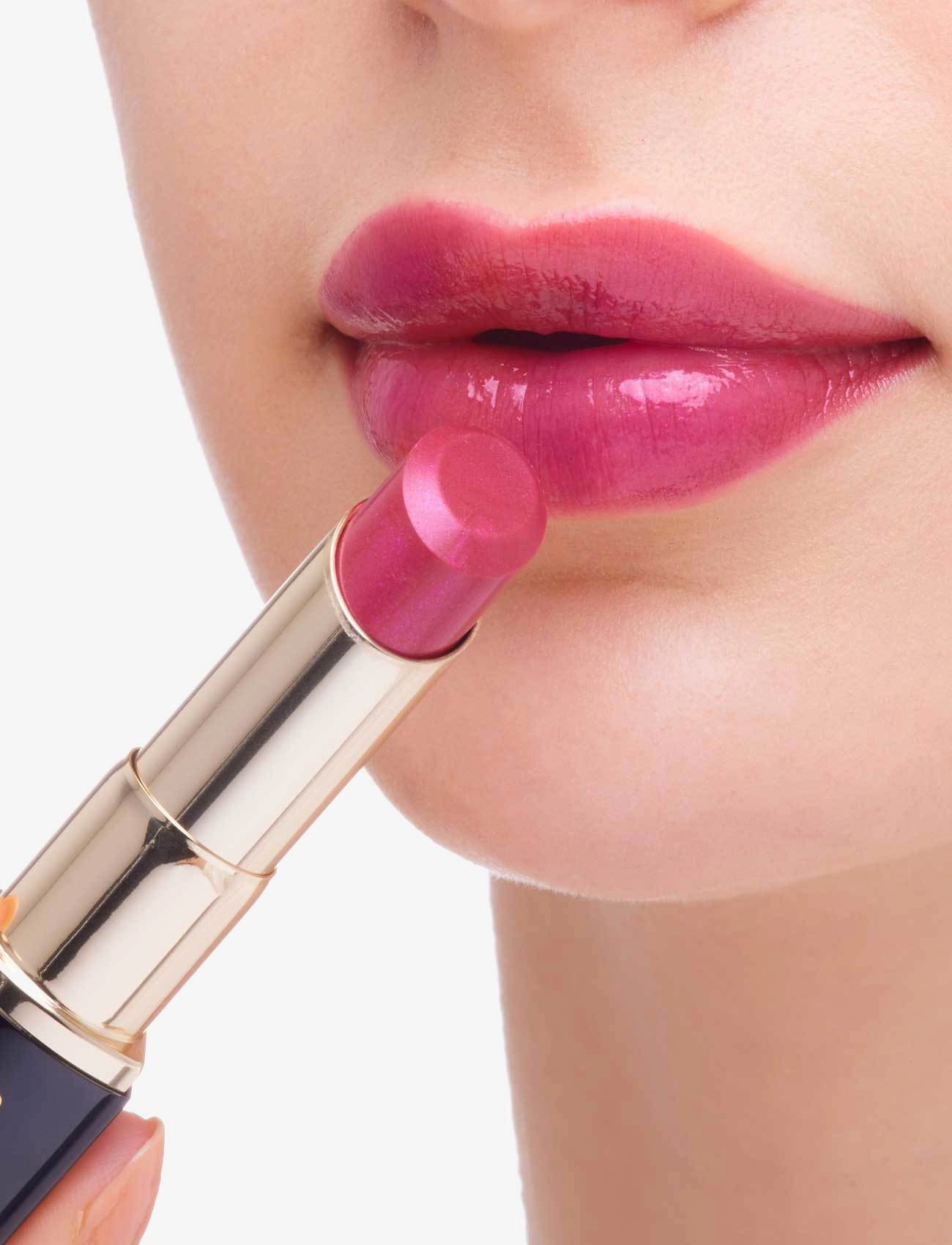 Lasting Plump Lipstick 3