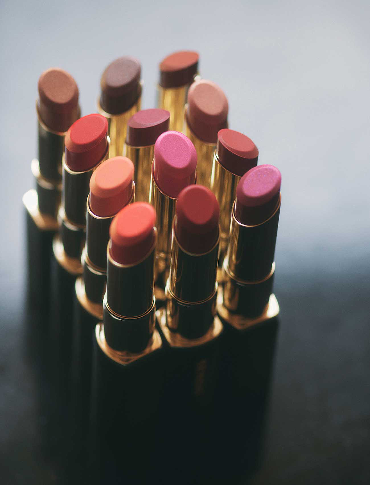 SENSAI - Lasting Plump Lipstick - makeup - lp10 juicy red - 3