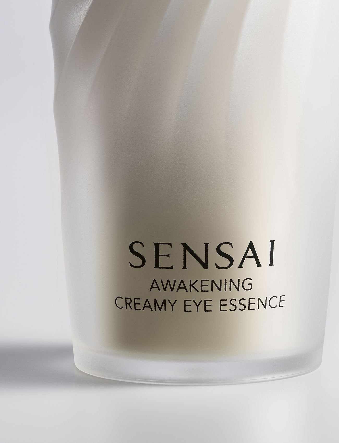 SENSAI - Awakening Creamy Eye Essence - eye cream - clear - 3