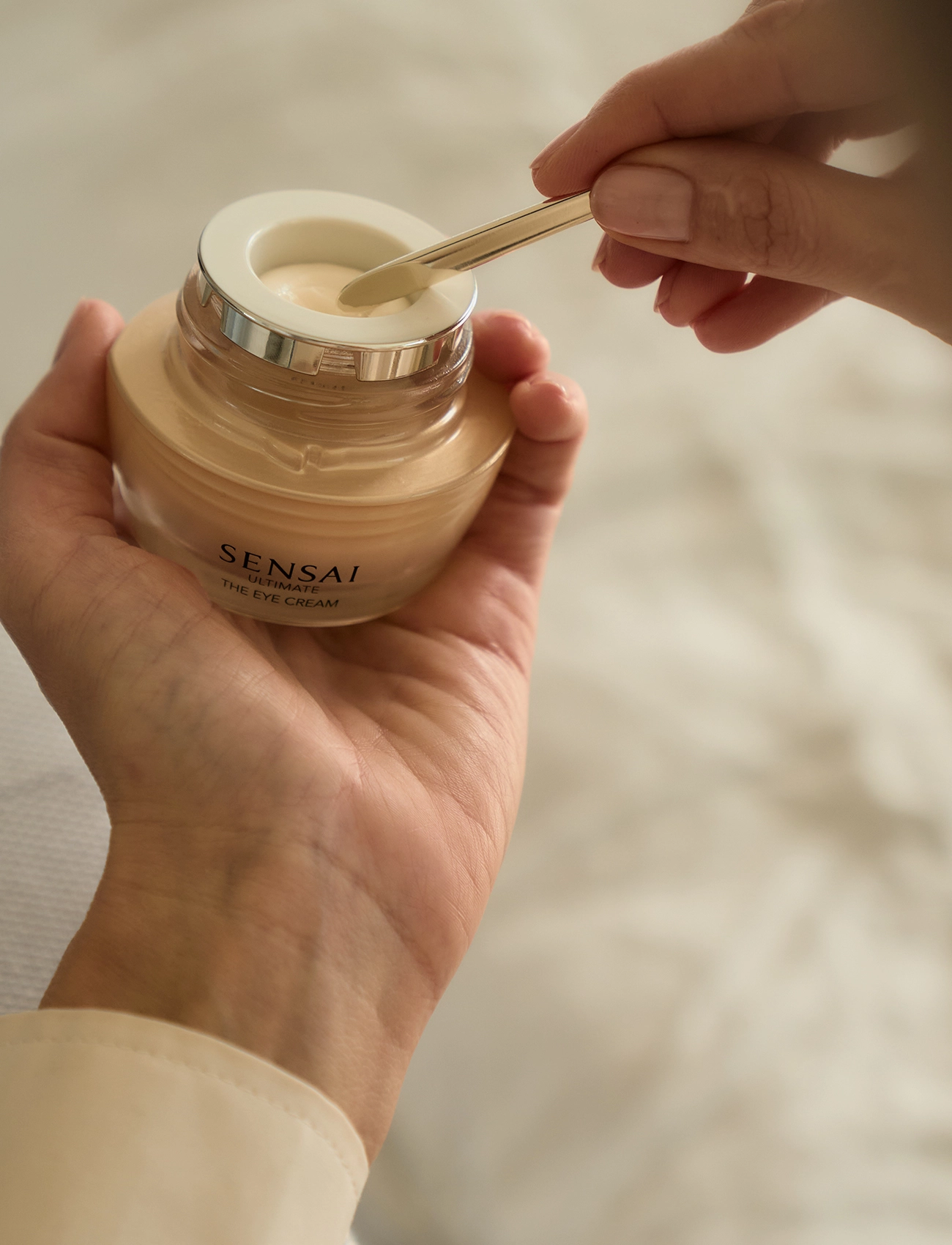SENSAI - Ultimate The Eye Cream - Øyekrem - clear - 2