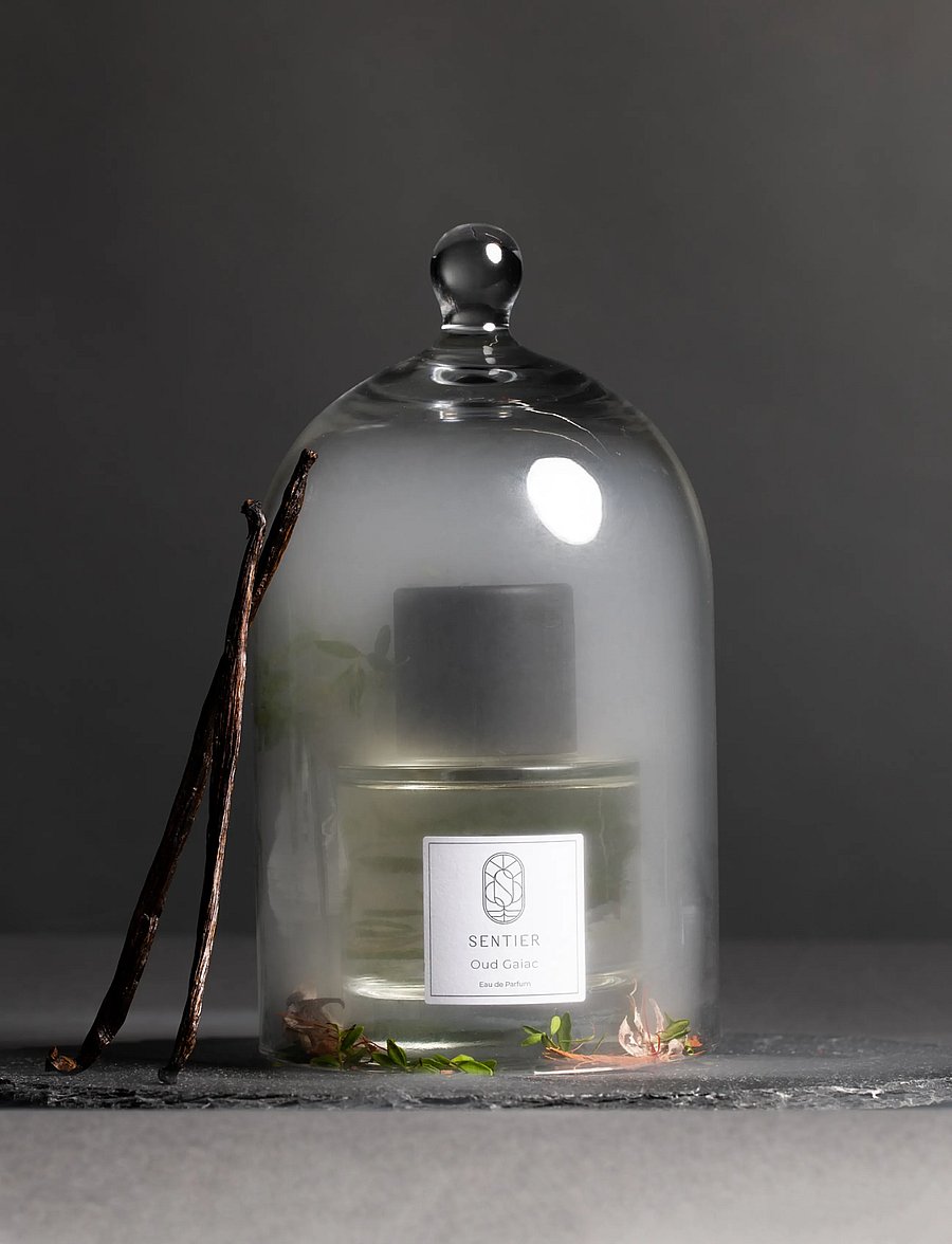 Sentier - Oud Gaiac - fragrance - clear - 4
