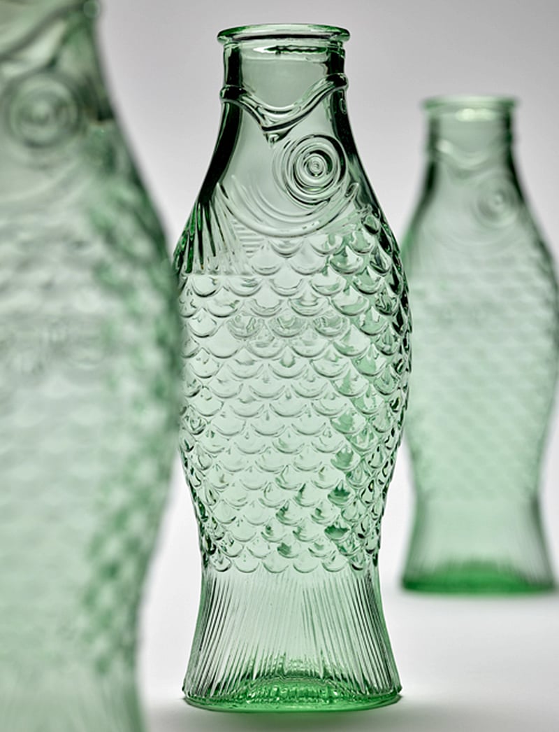 Serax - BOTTLE 1L FISH & FISH BY PAOLA NAVONE - wasserkaraffen - green - 1
