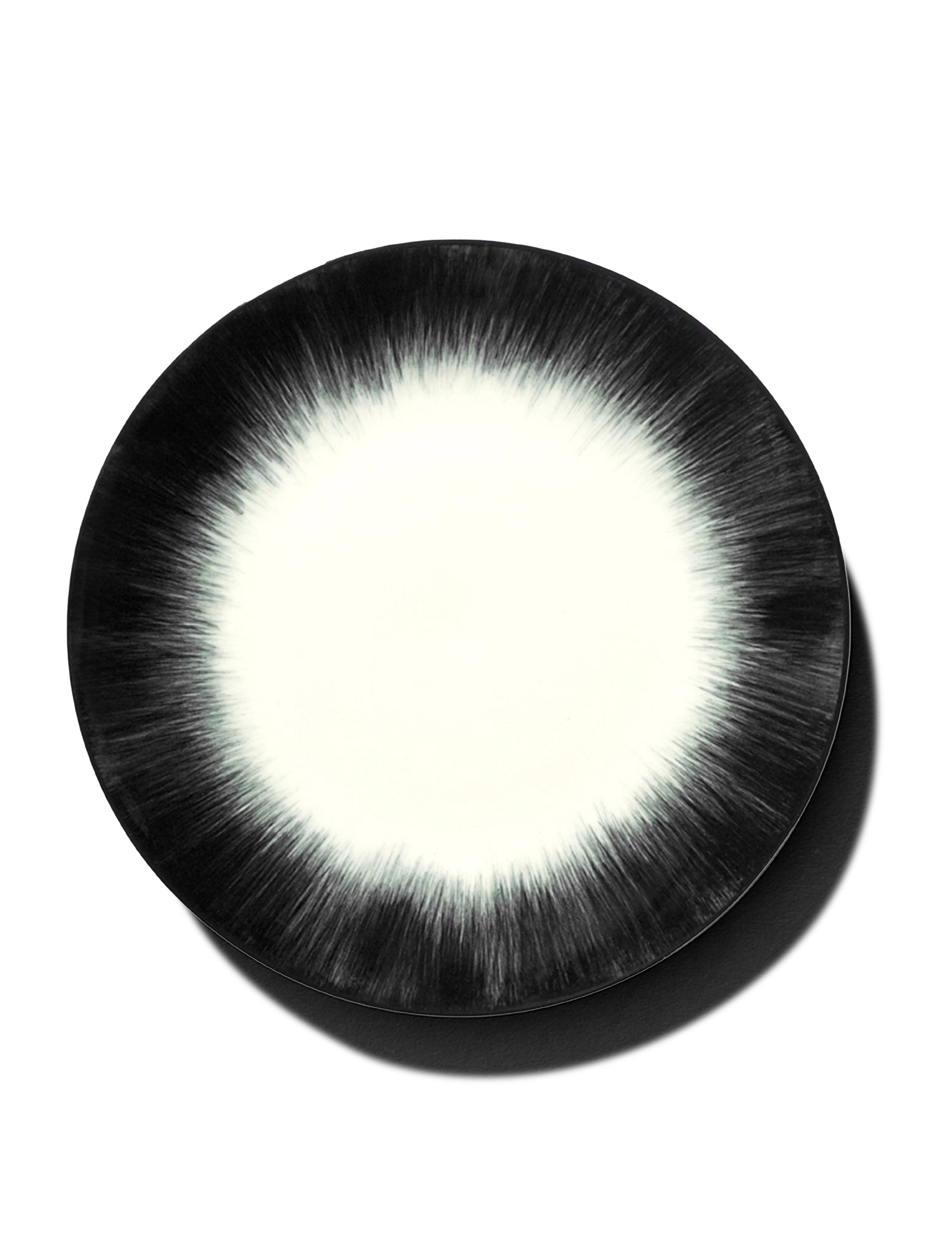 Serax Plate Dé Set/2, Ø 17.5 cm, Plates, Schwarz - Small Homeware
