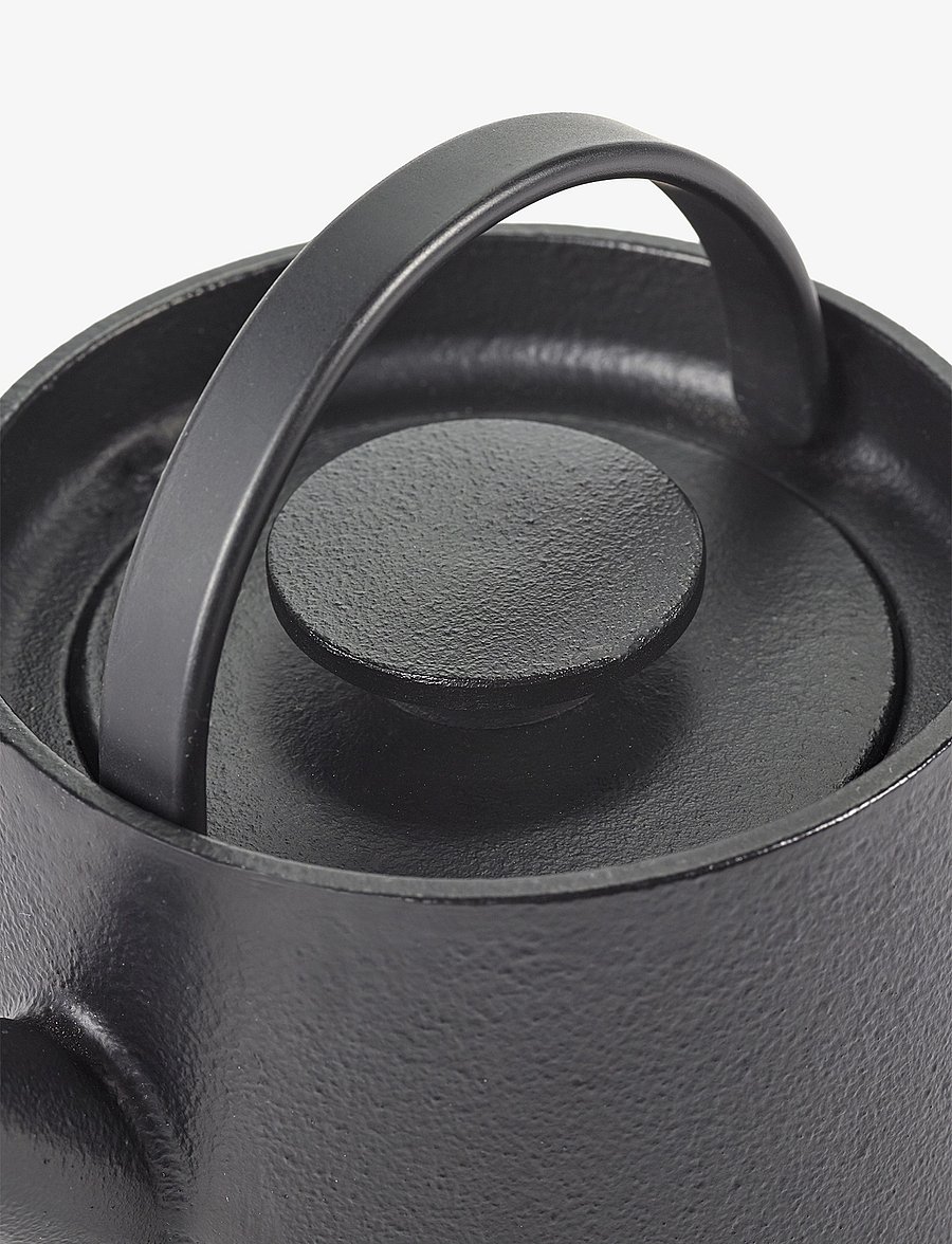 Serax - TEA POT M CAST-IRON INKU BY SERGIO HERMAN - teekannen - black - 4