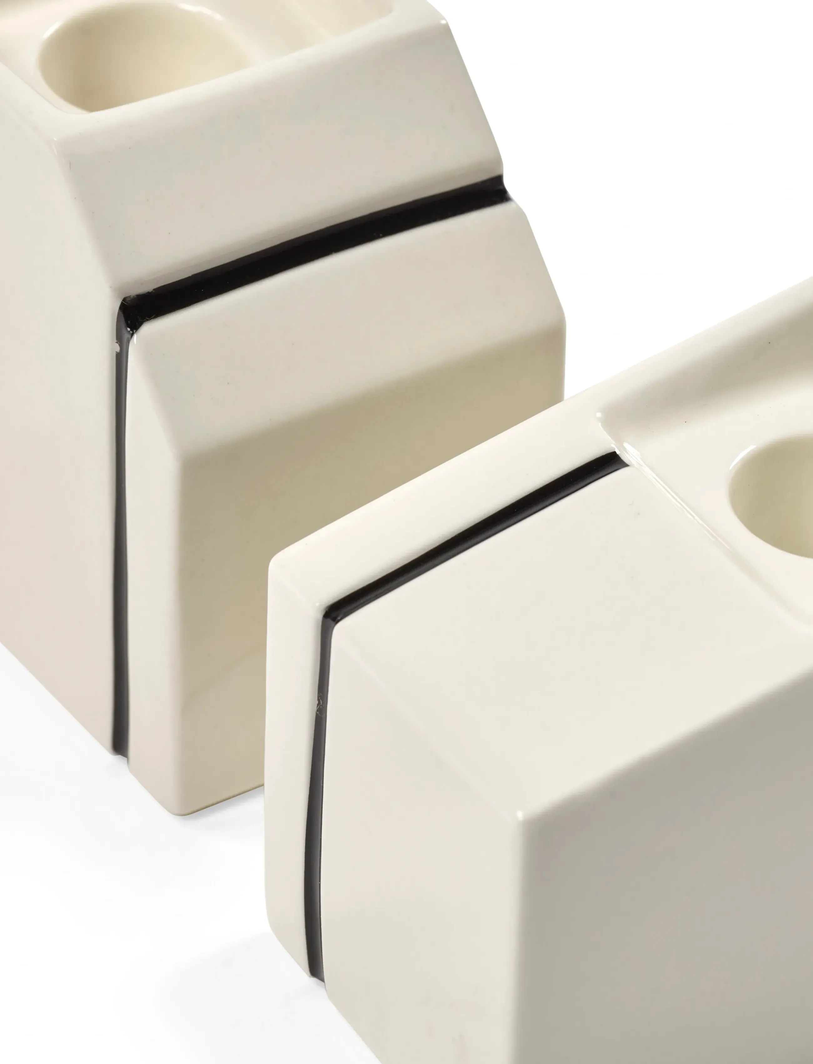 Serax - CANDLE HOLDER WHITE SILOS SET/2 - kandelaars - white - 4