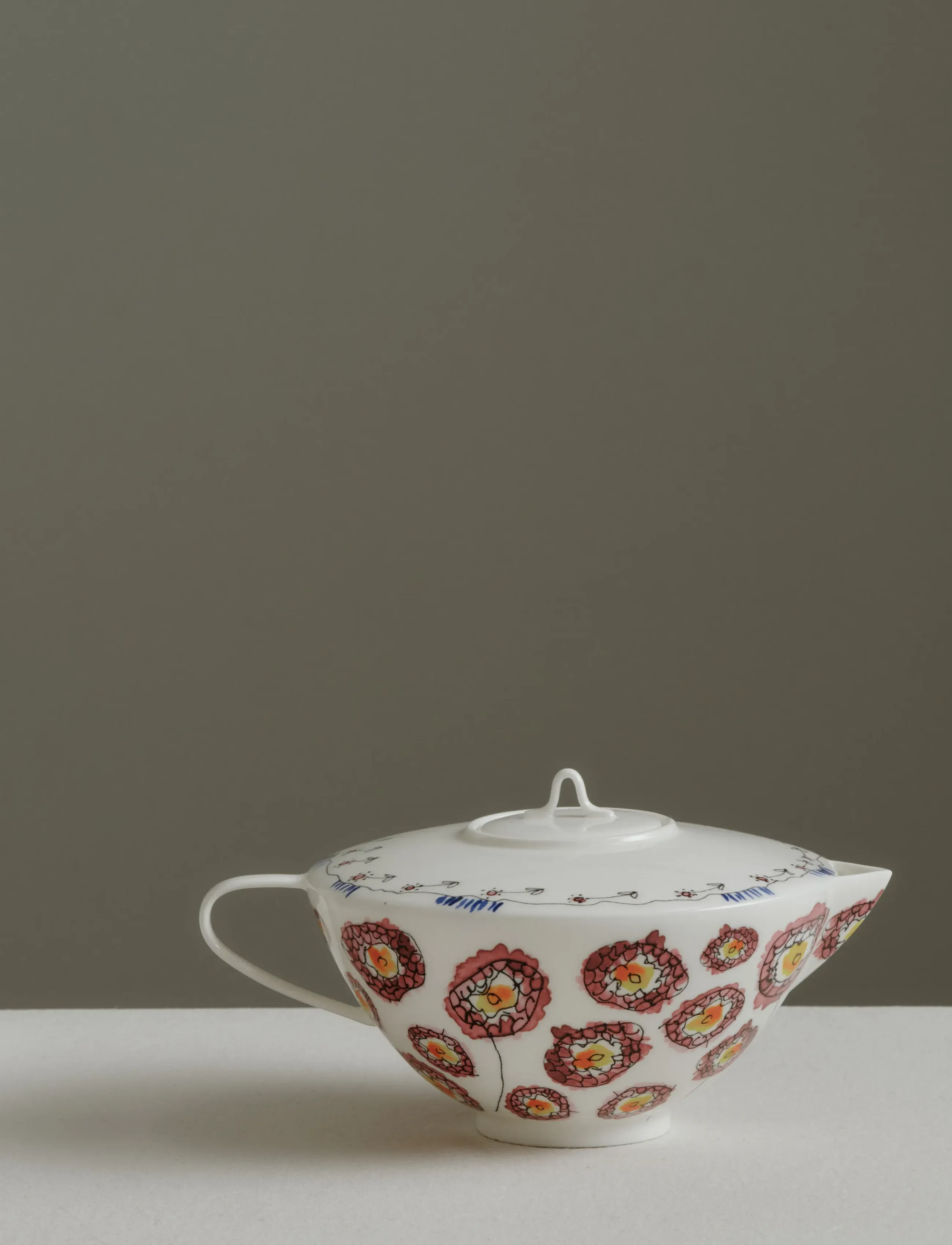 Serax Marni Midnight Flowers Tea Pot D16Cm Anemone Milk, 85 CL, Jugs & Carafes, Weiß - Teapots, Homeware