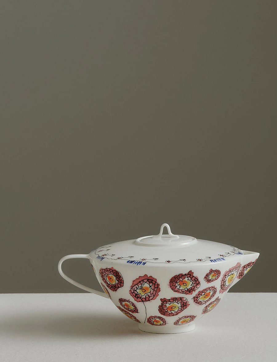 Serax - Serax Marni Midnight Flowers Tea Pot D16cm Anemone milk - teekannen - red blue - 0