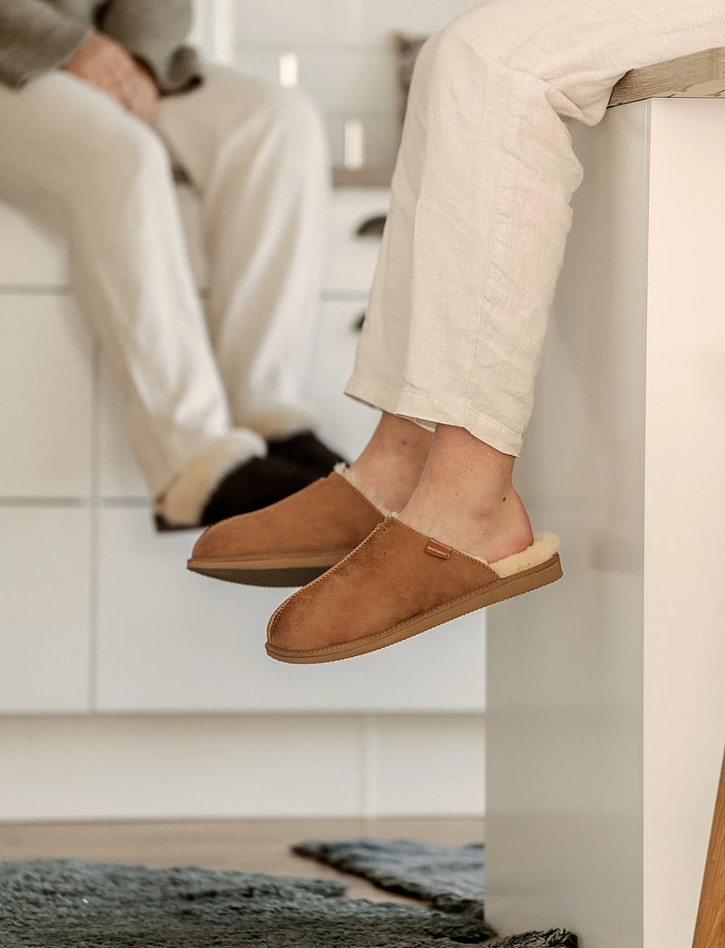 Shepherd - Hugo tofflor - hausschuhe - antique cognac - 0