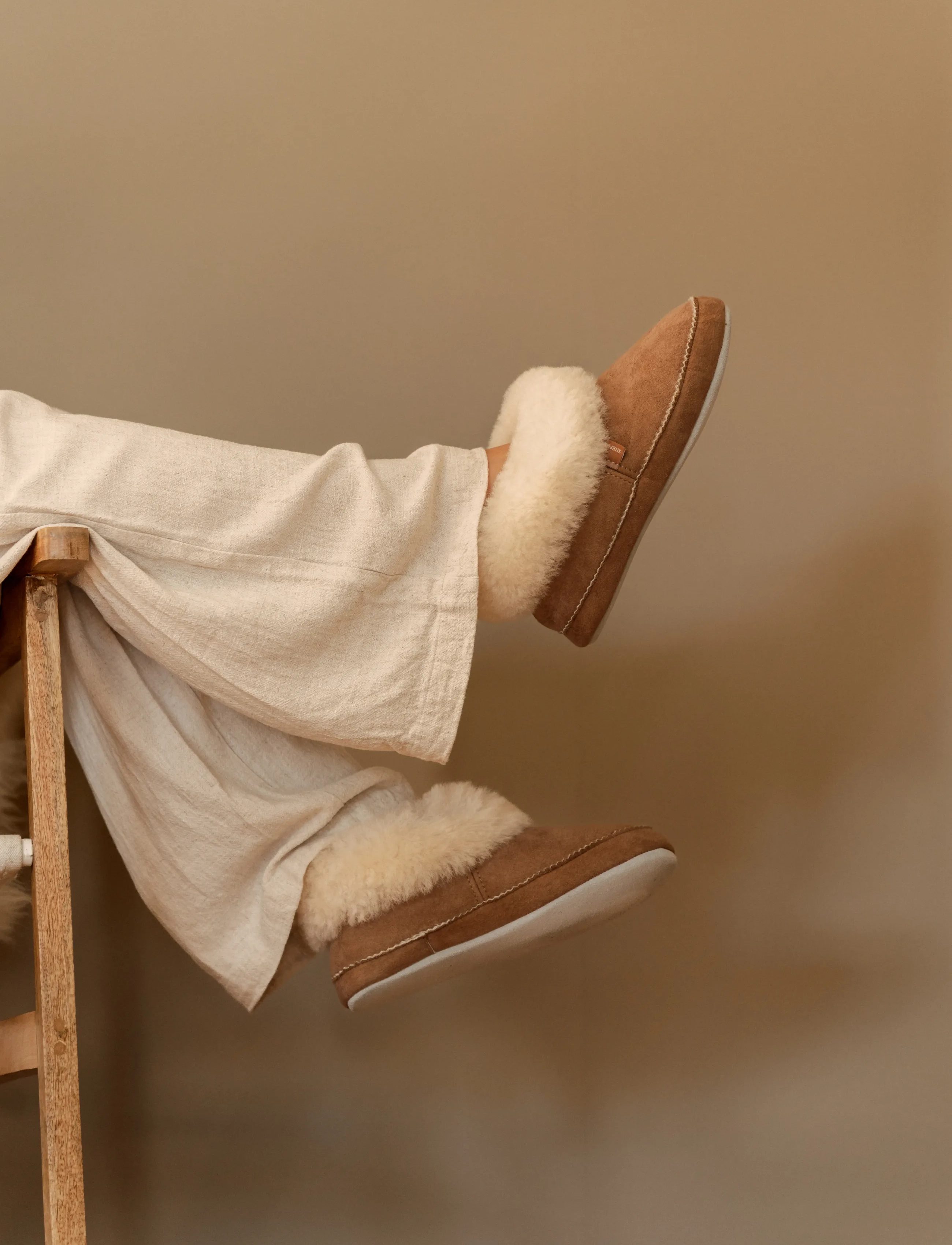 Shepherd Emmy Tofflor, 42, Schuhe, Beige - Slippers, Frauen