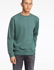 Shine Original - O-Neck Sweat - sportiska stila džemperi - green - 2