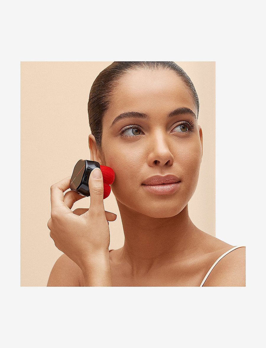 Shiseido - Hanatsubaki Hake Face Brush - makeup - no color - 1