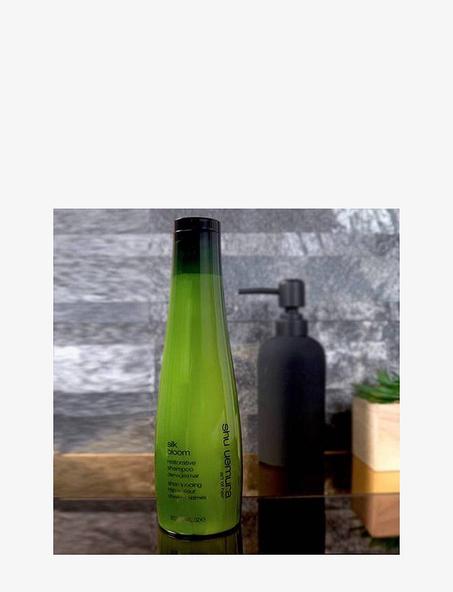 Shu Uemura Art of Hair - Shu Uemura Art of Hair Silk Bloom Shampoo 300ml - shampoo - clear - 3