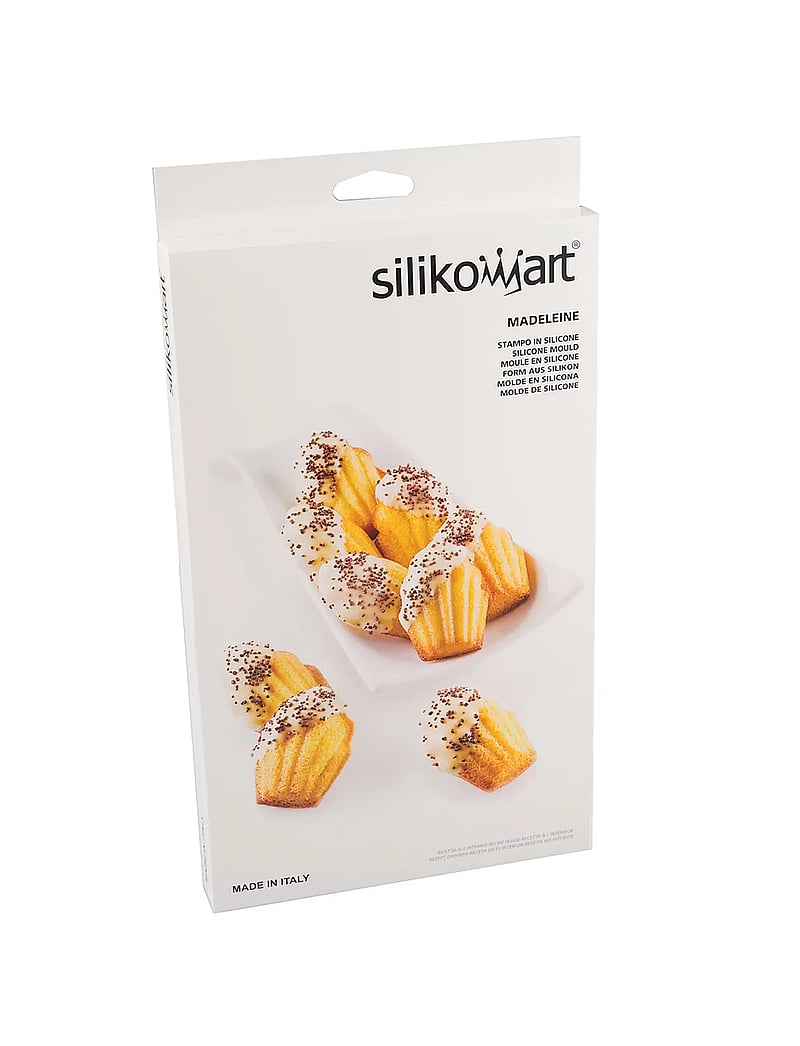 Silikomart - MADELEINE 9pcs 68X45 H17 - cupcake & muffinformen - red - 2