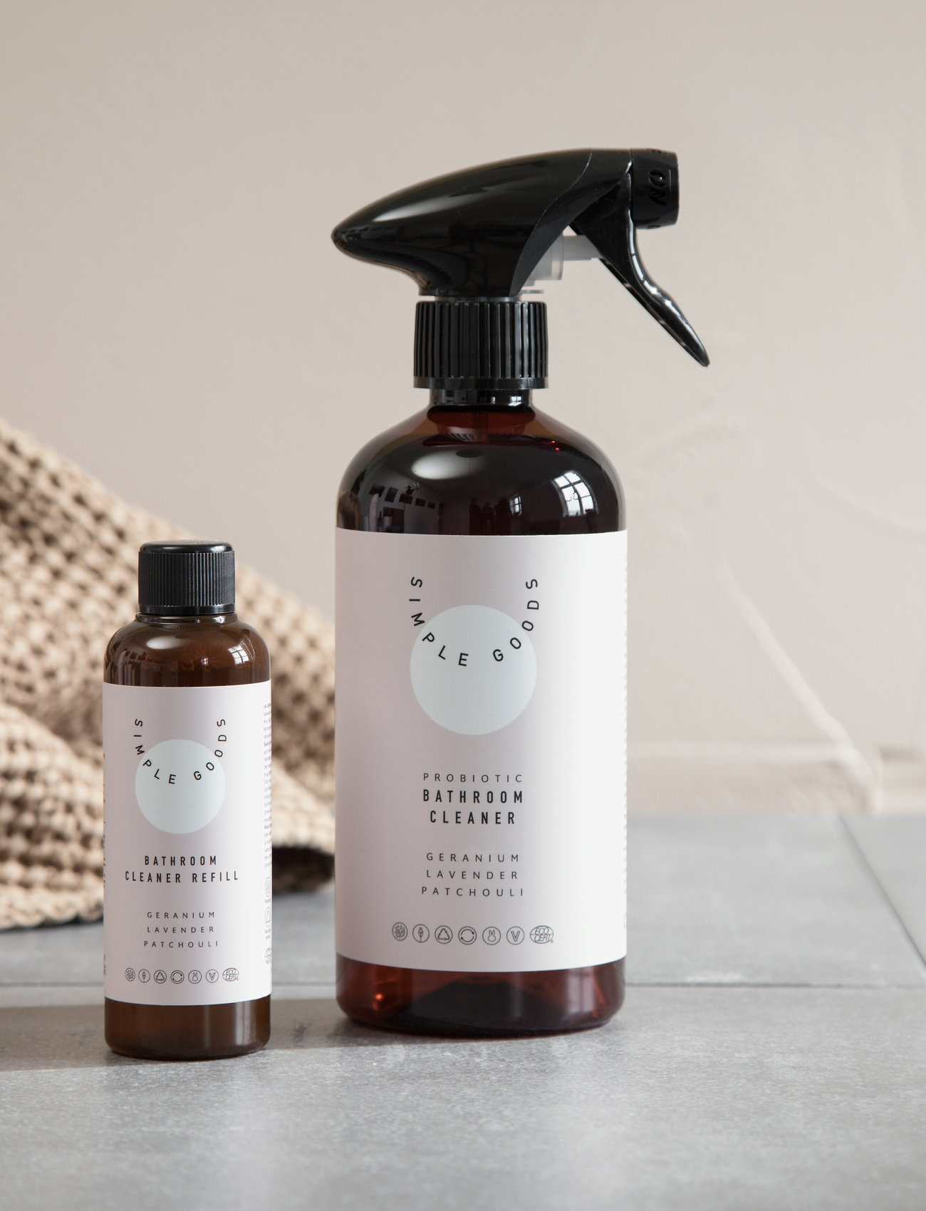 Simple Goods - Geranium Refill Bathroom Cleaner 100 ml - lägsta priserna - clear - 1