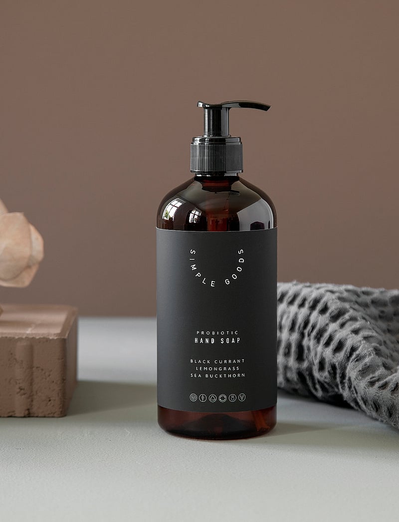 Simple Goods - Hand Soap, Black Currant, Lemongrass, Sea Buckthorn - flüssige handseifen - clear - 5