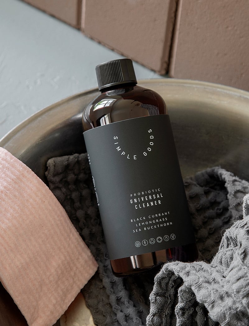 Simple Goods - Universal Cleaner, Black Currant, Lemongrass, Sea Buckthorn - die niedrigsten preise - clear - 1