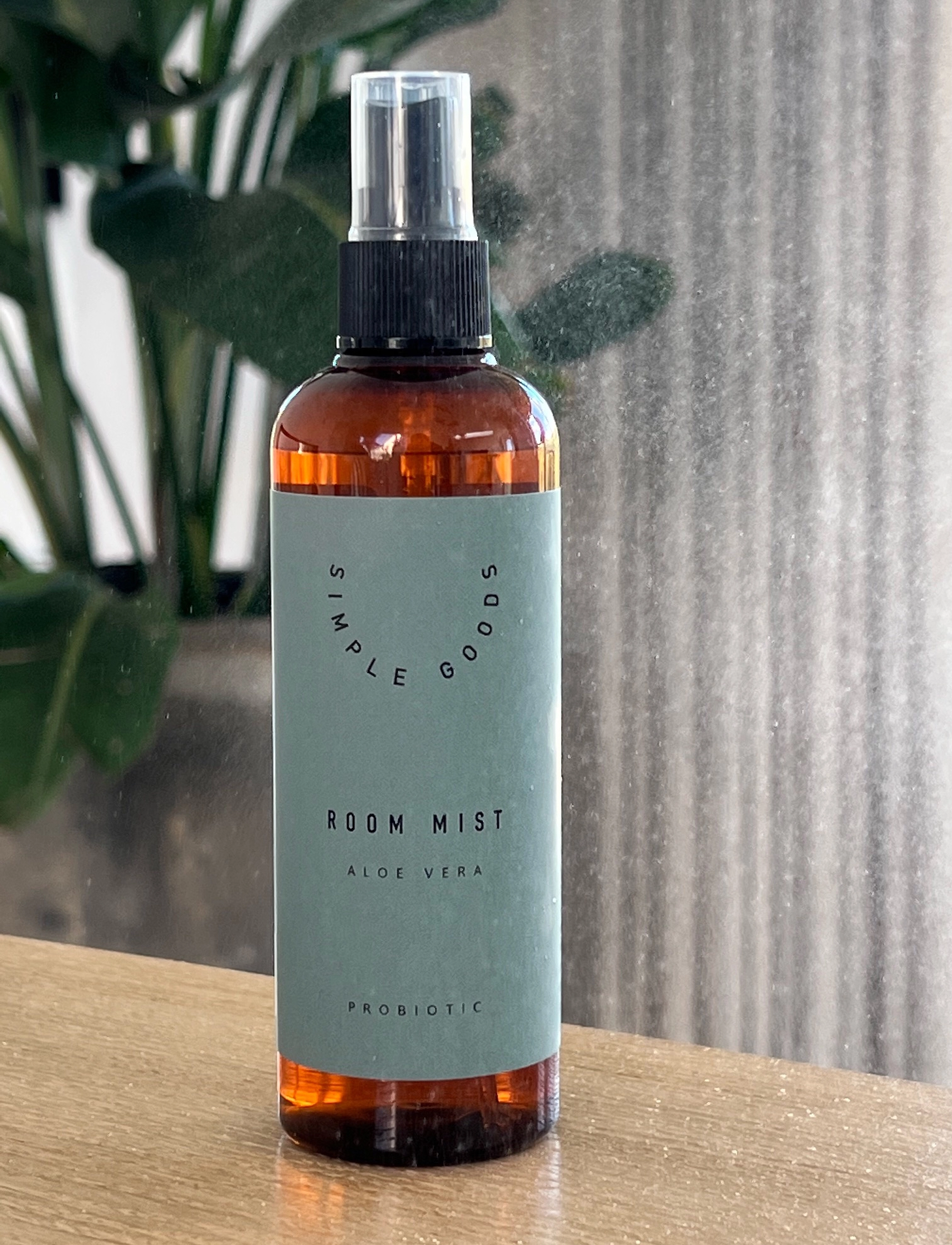 Simple Goods - Aloe Vera Room Mist 150 ml - unter 20€ - brown - 2