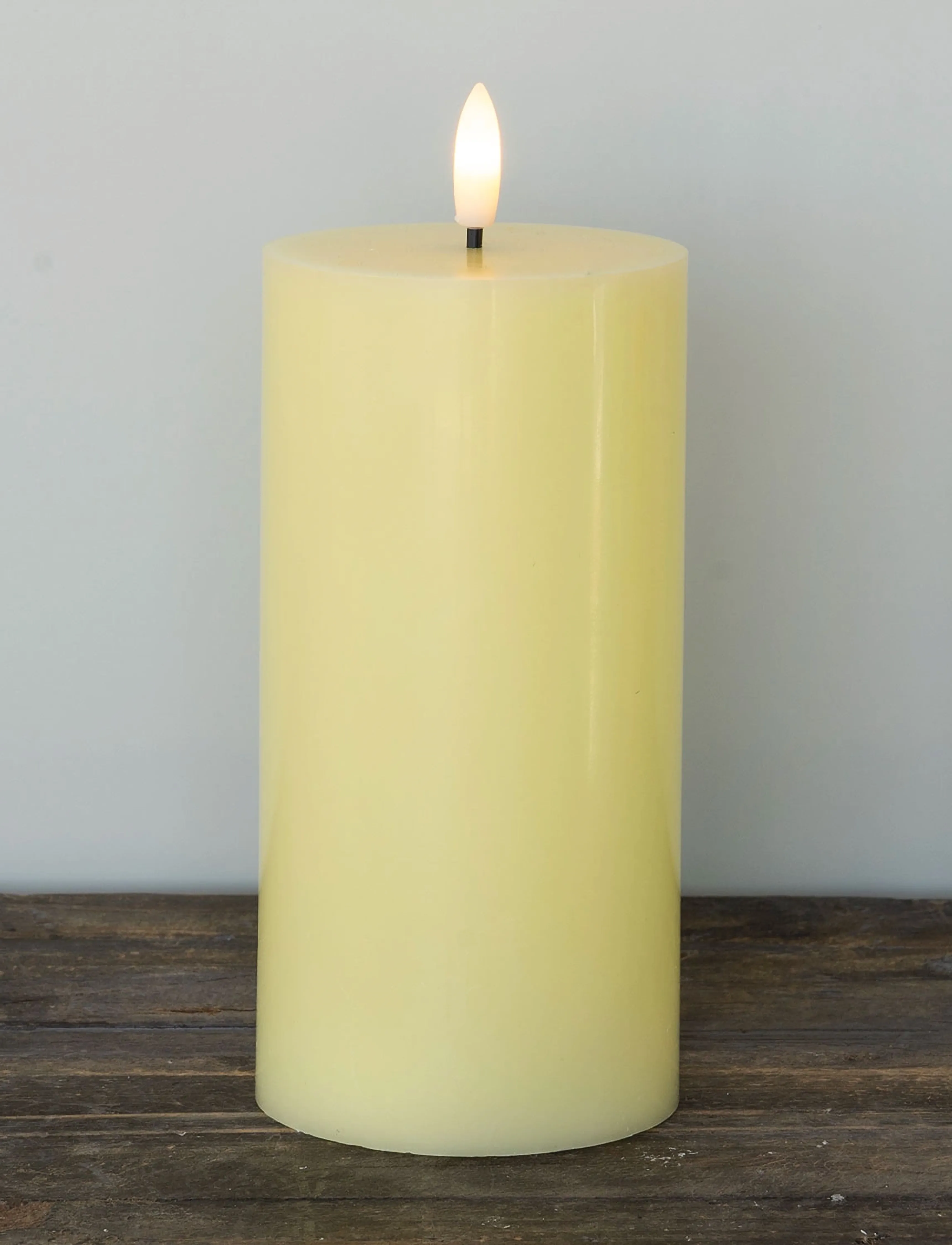 Sirius Home Sille Ø7,5X15Cm, Pale Yellow, One Size, Candles, Gelb - Led Homeware