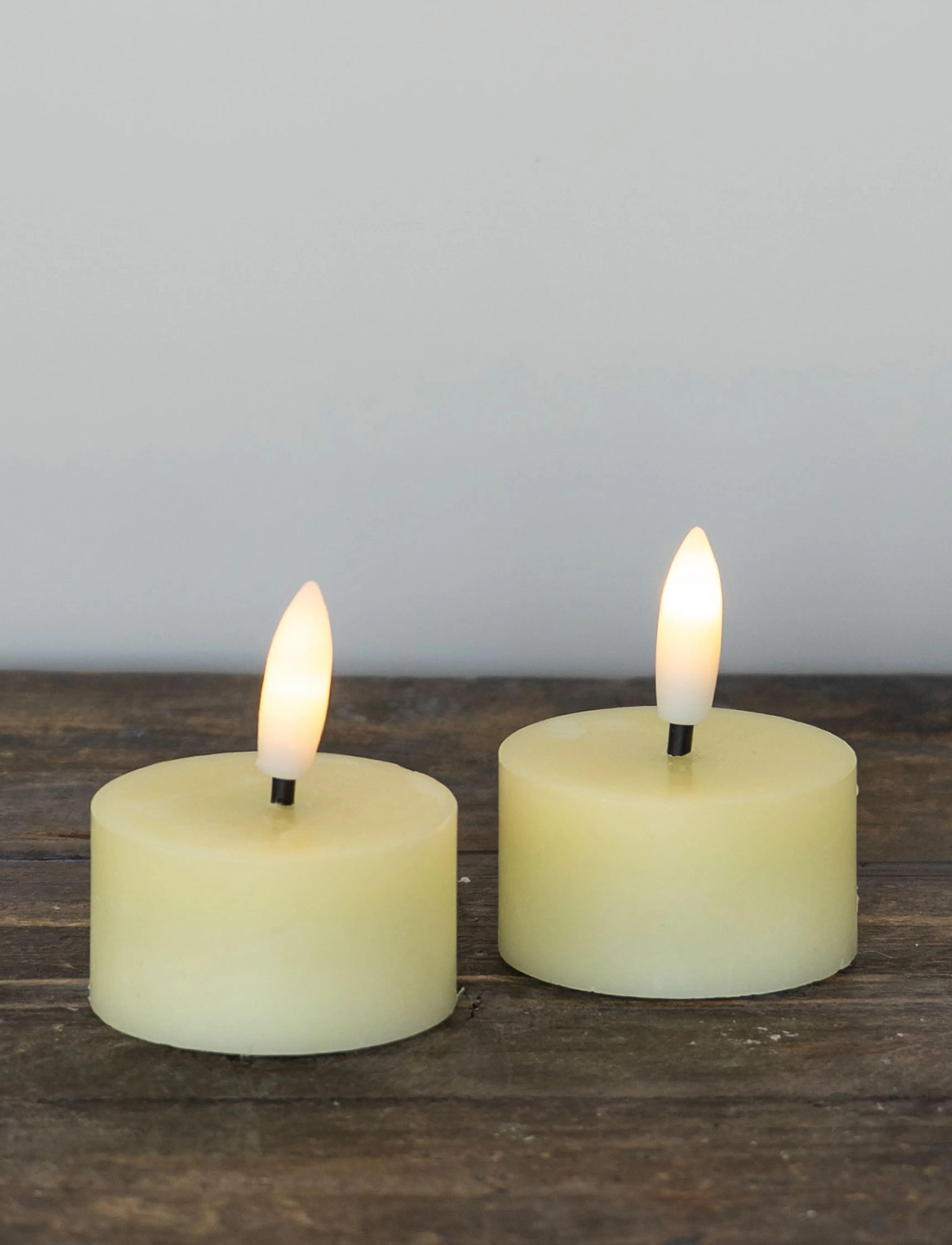 Sirius Home Sille Fyrfadslys 2 Stk. Sæt, Ø4,5Xh2,2Cm, Pale Yellow, One Size, Candles, Creme - Led Homeware