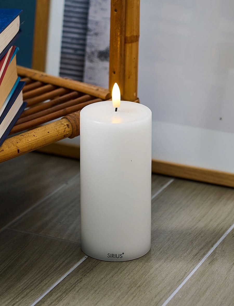 Sirius Home - Sille Genopladelig, Ø7,5xH15cm, Hvid - led kerzen - white - 0