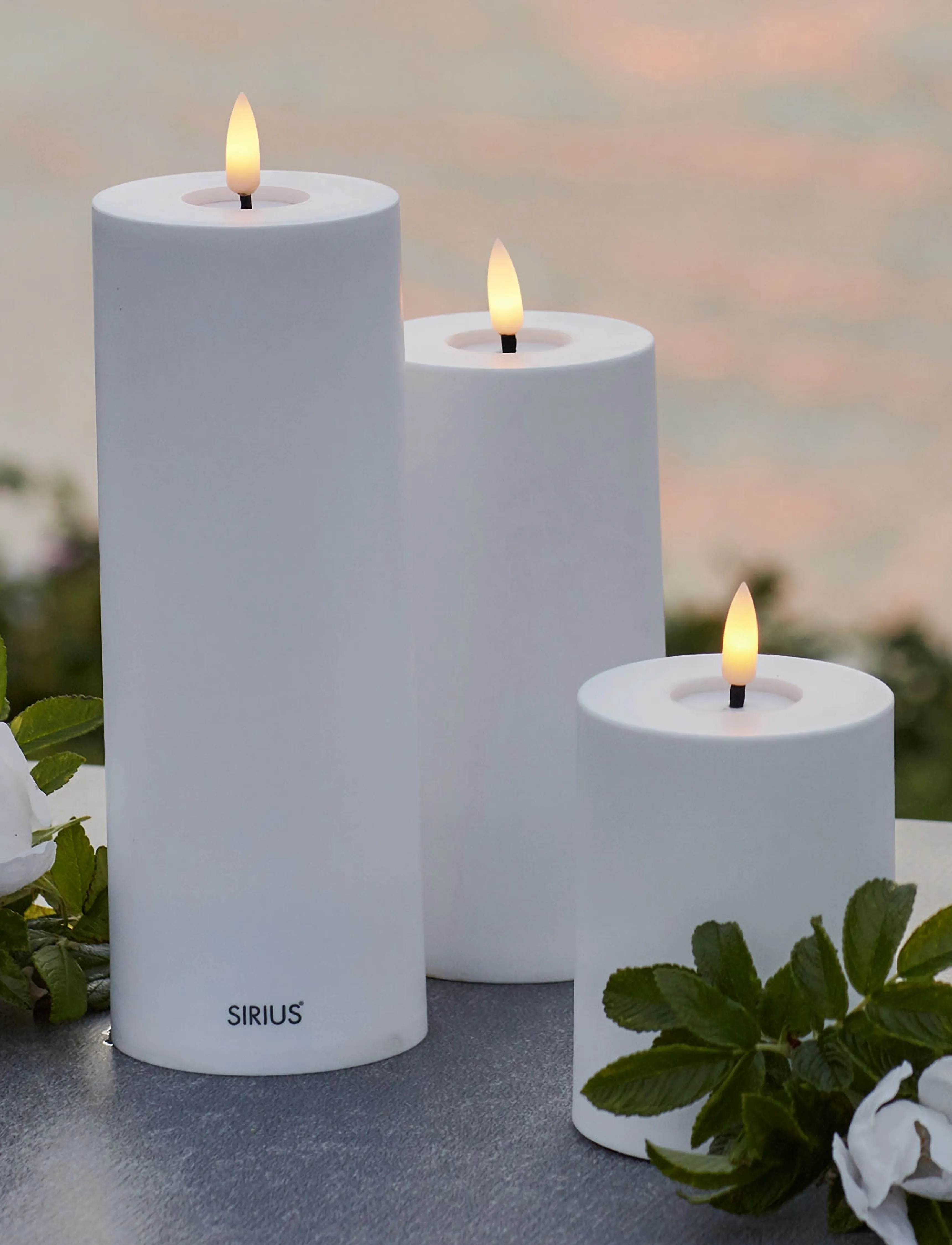 Sirius Home Sille Solar 3 Pak Ø7,5Cm H10+15+20Cm, Hvid, One Size, Outdoor Lighting, Weiß - Garden Lights, Homeware