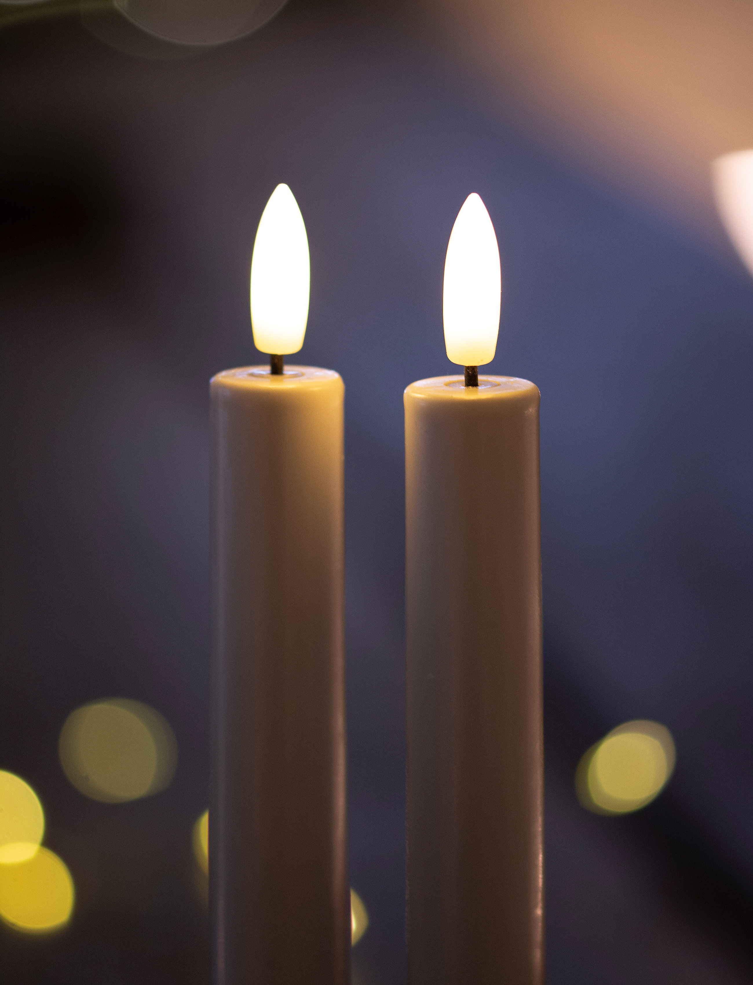 Sirius Home Sille Tall, 2 Pcs Set, HØJDE:25 cm BREDDE:2 cm, Candles, Weiß - Led Homeware