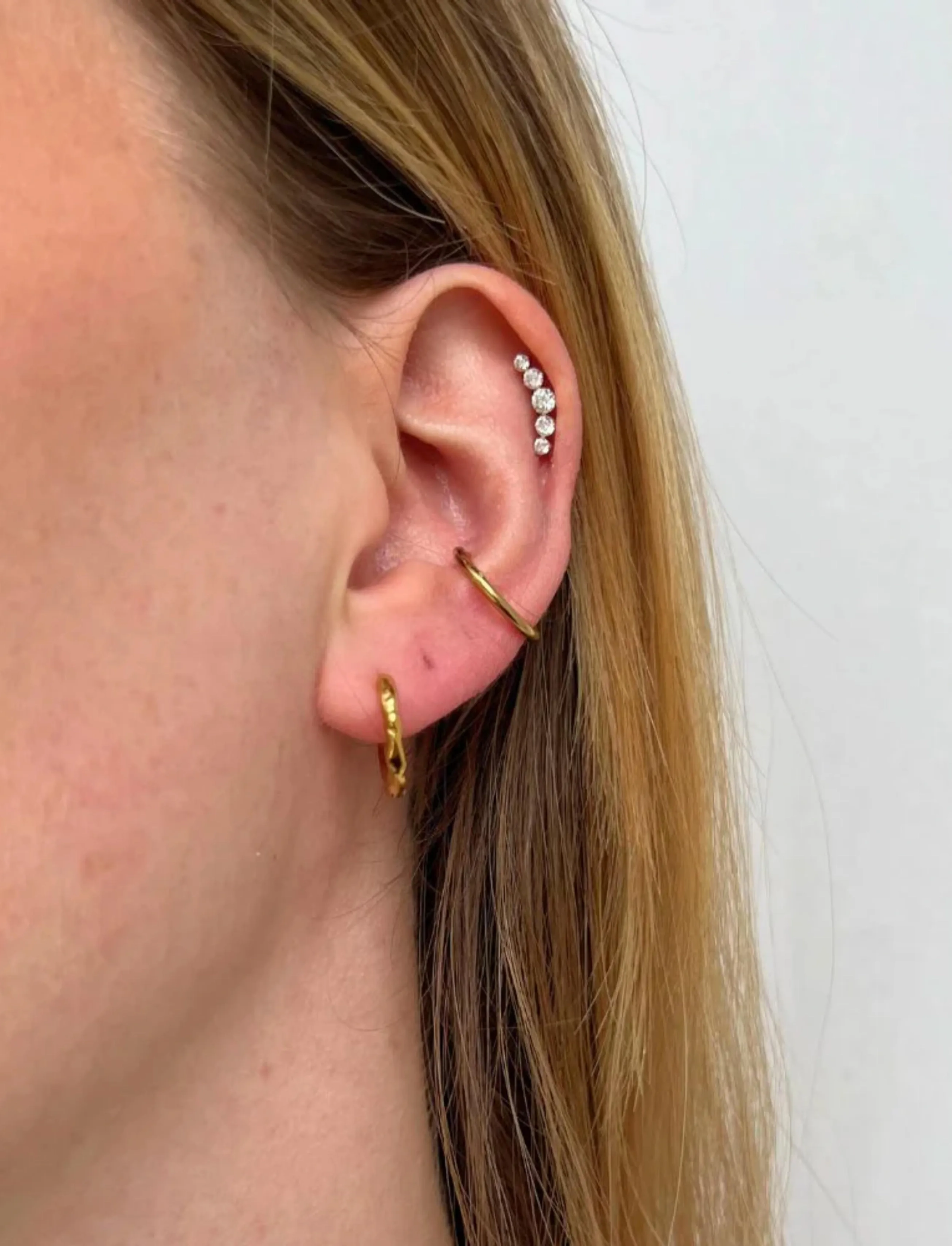 Sistie - Hoop - Creoles Gold-plated - creoler & hoops - gold - 1