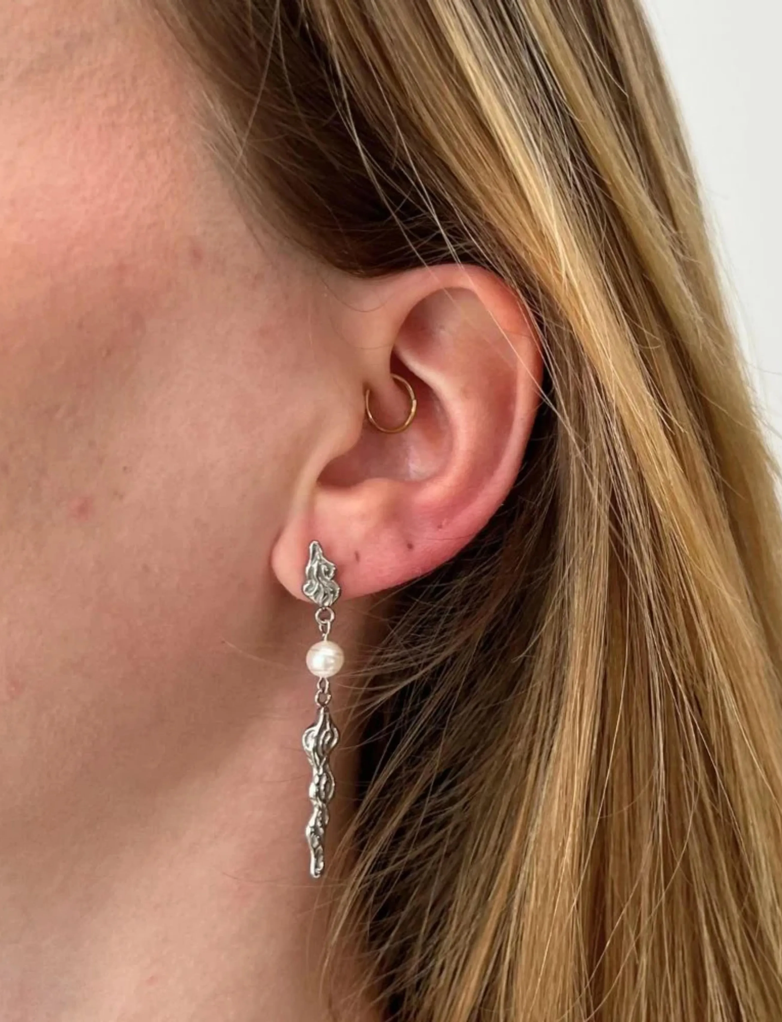 Sistie - Freja - Earrings Steel - rippuvad kõrvarõngad - silver - 1