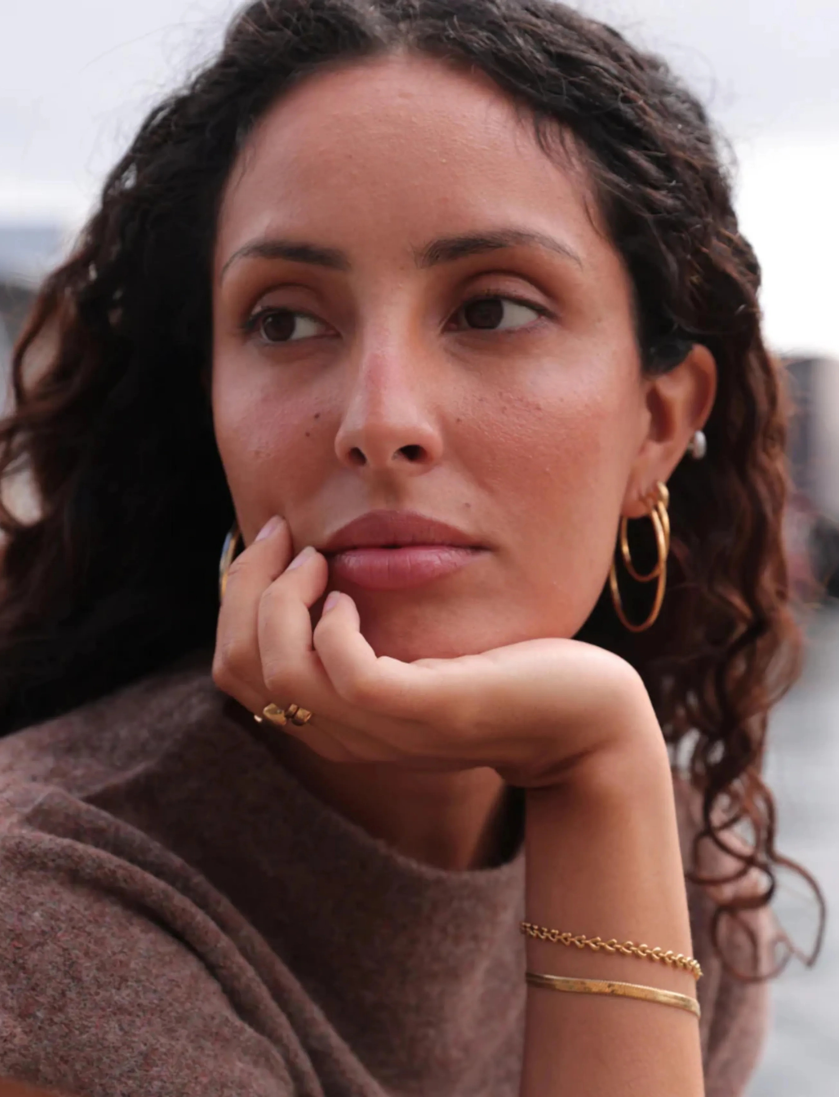 Sistie Hoop Basic Creoles Gold-Plated, One Size, Earrings, Gold - Hoops, Frauen